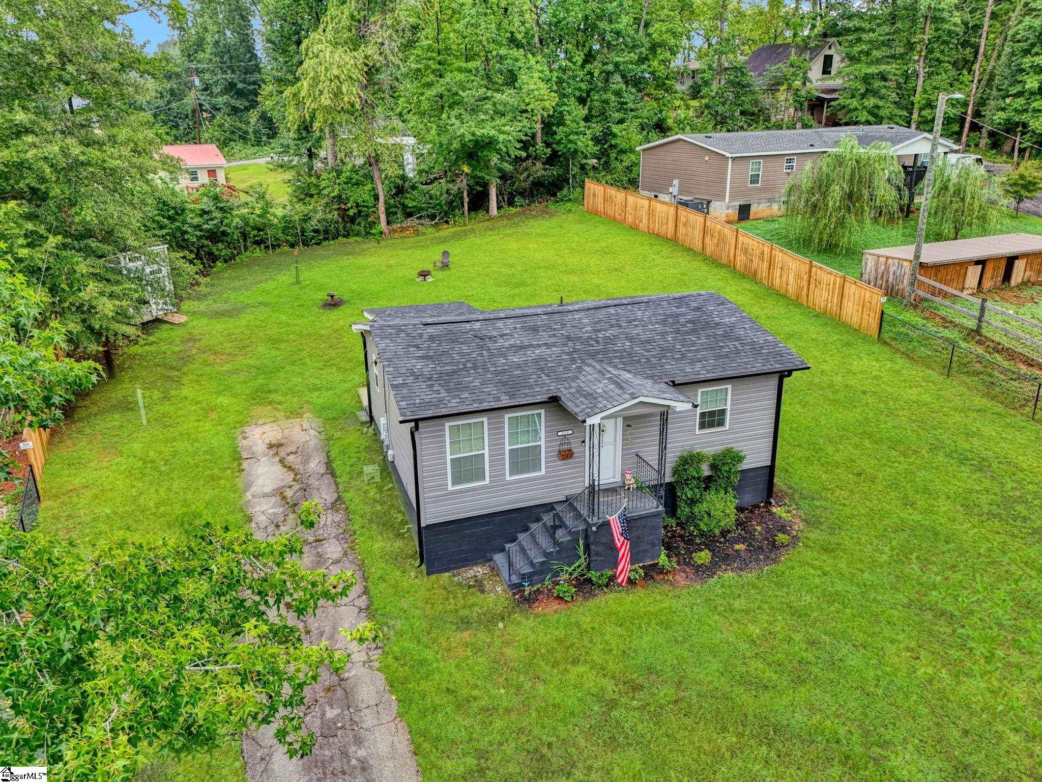 215 Gail Street Property Photo 37