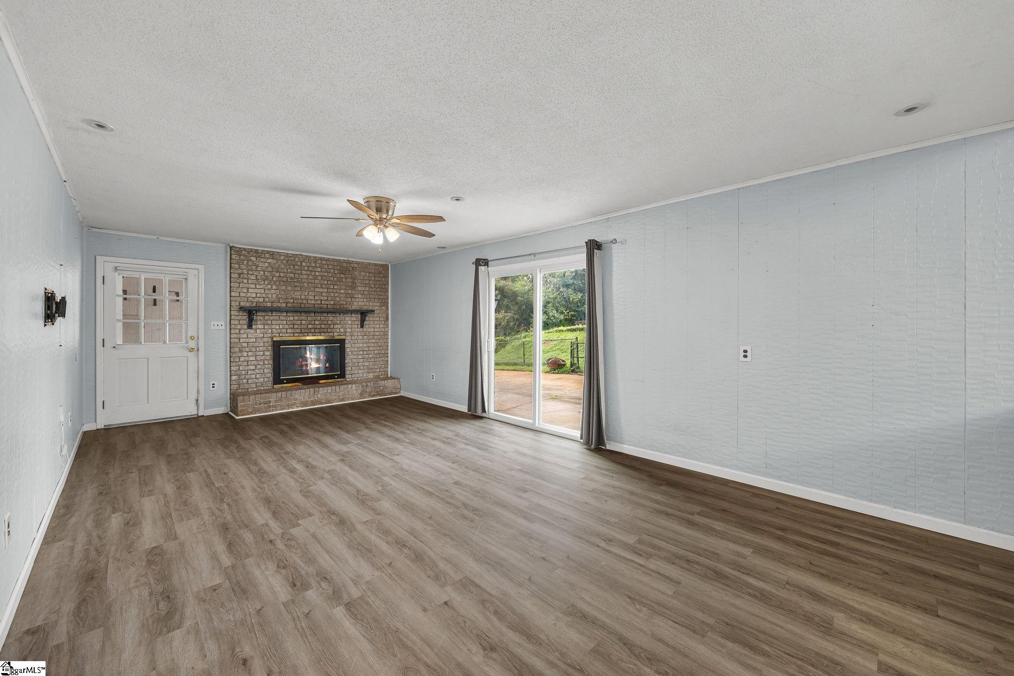 101 Hendrix Court Property Photo 12