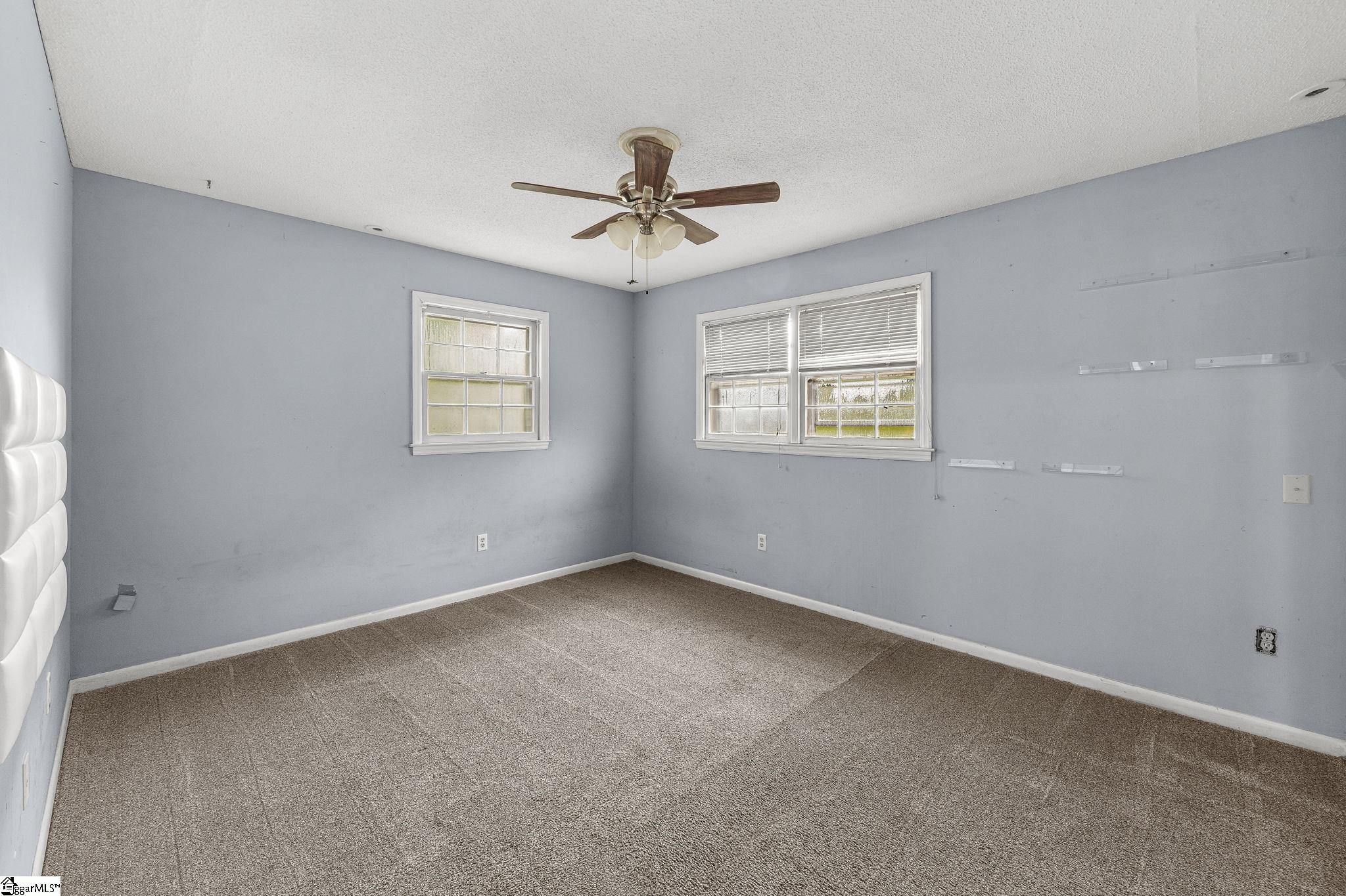 101 Hendrix Court Property Photo 15