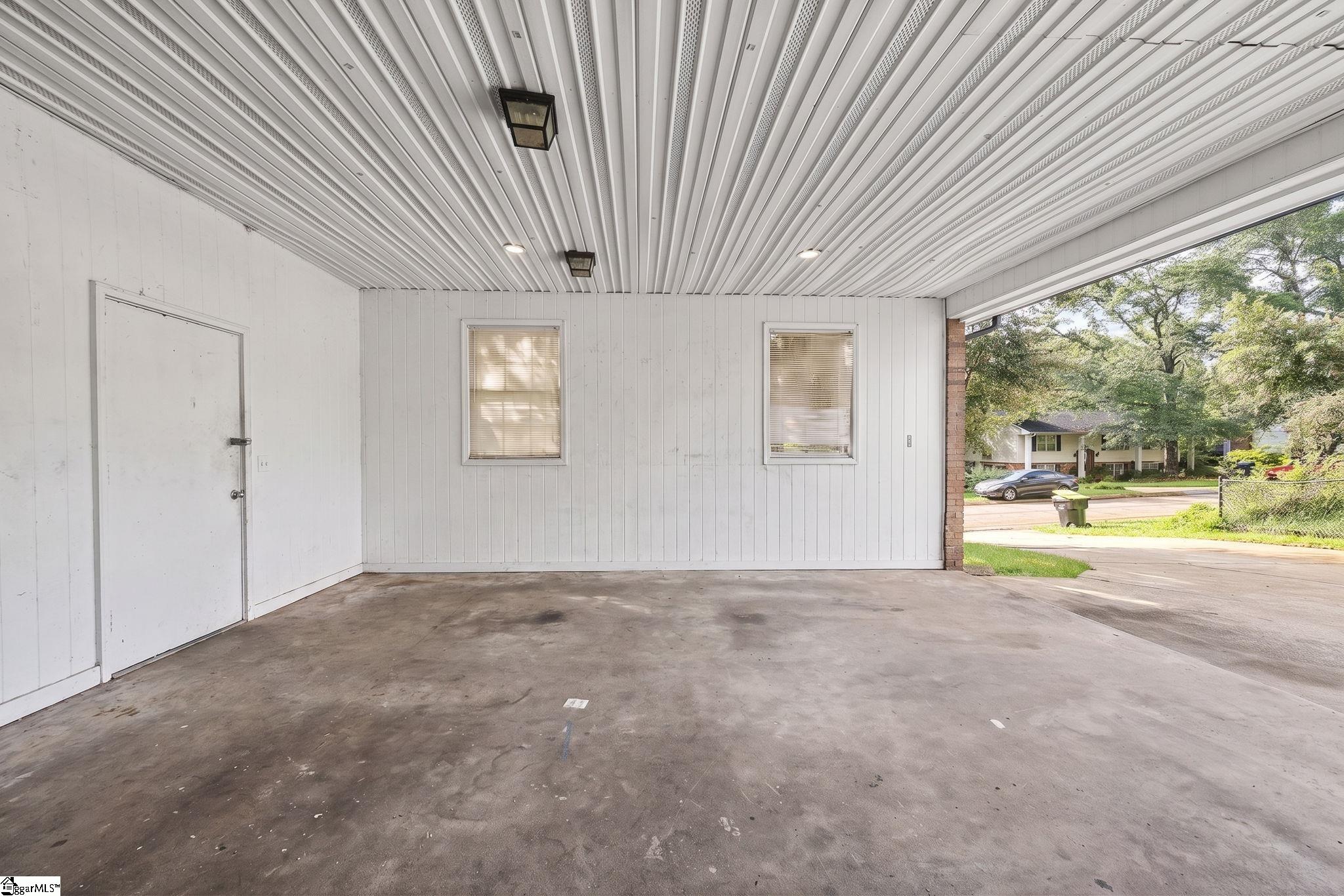 101 Hendrix Court Property Photo 16