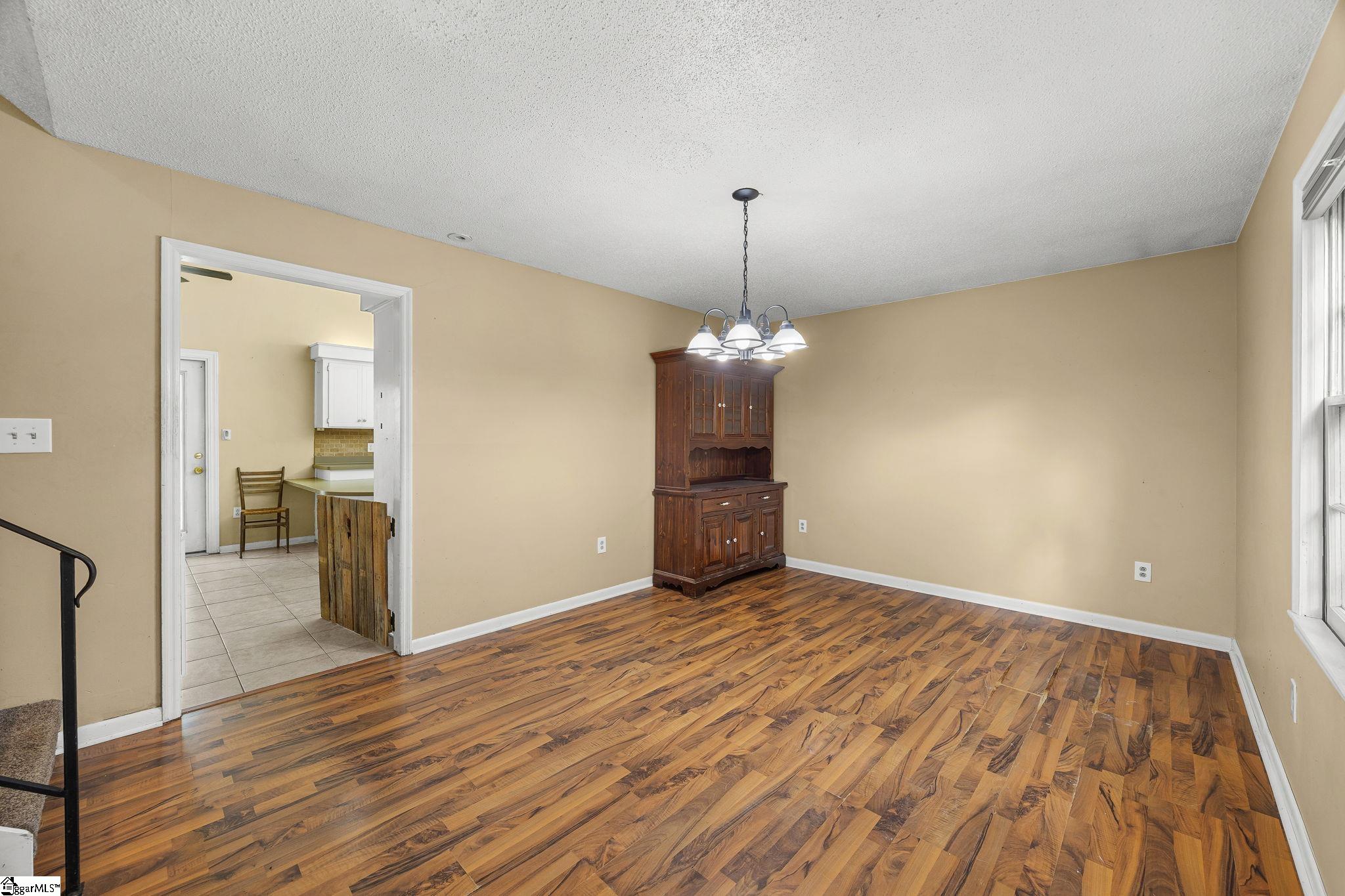 101 Hendrix Court Property Photo 23