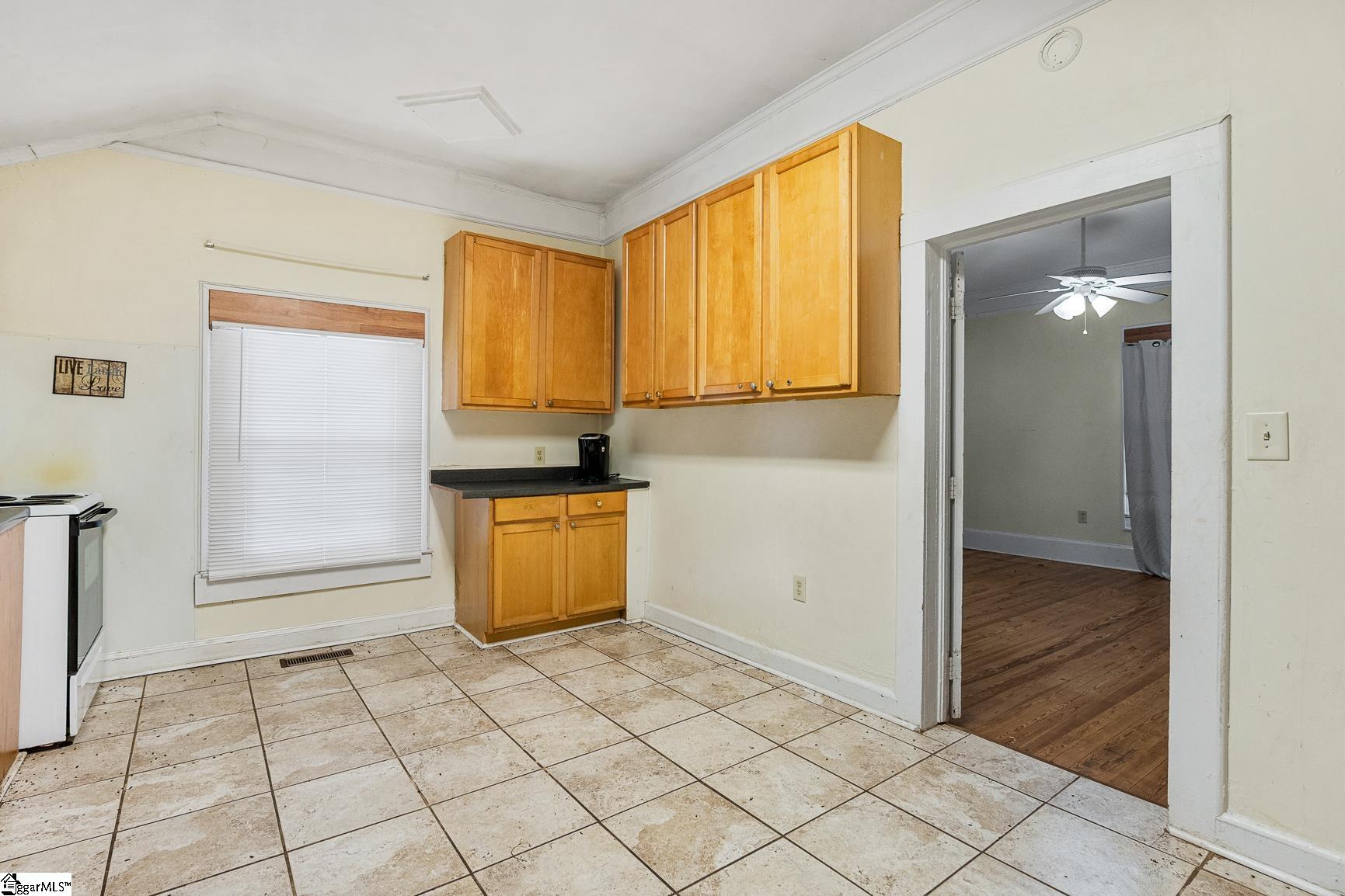 13 N Prince Street Property Photo 19