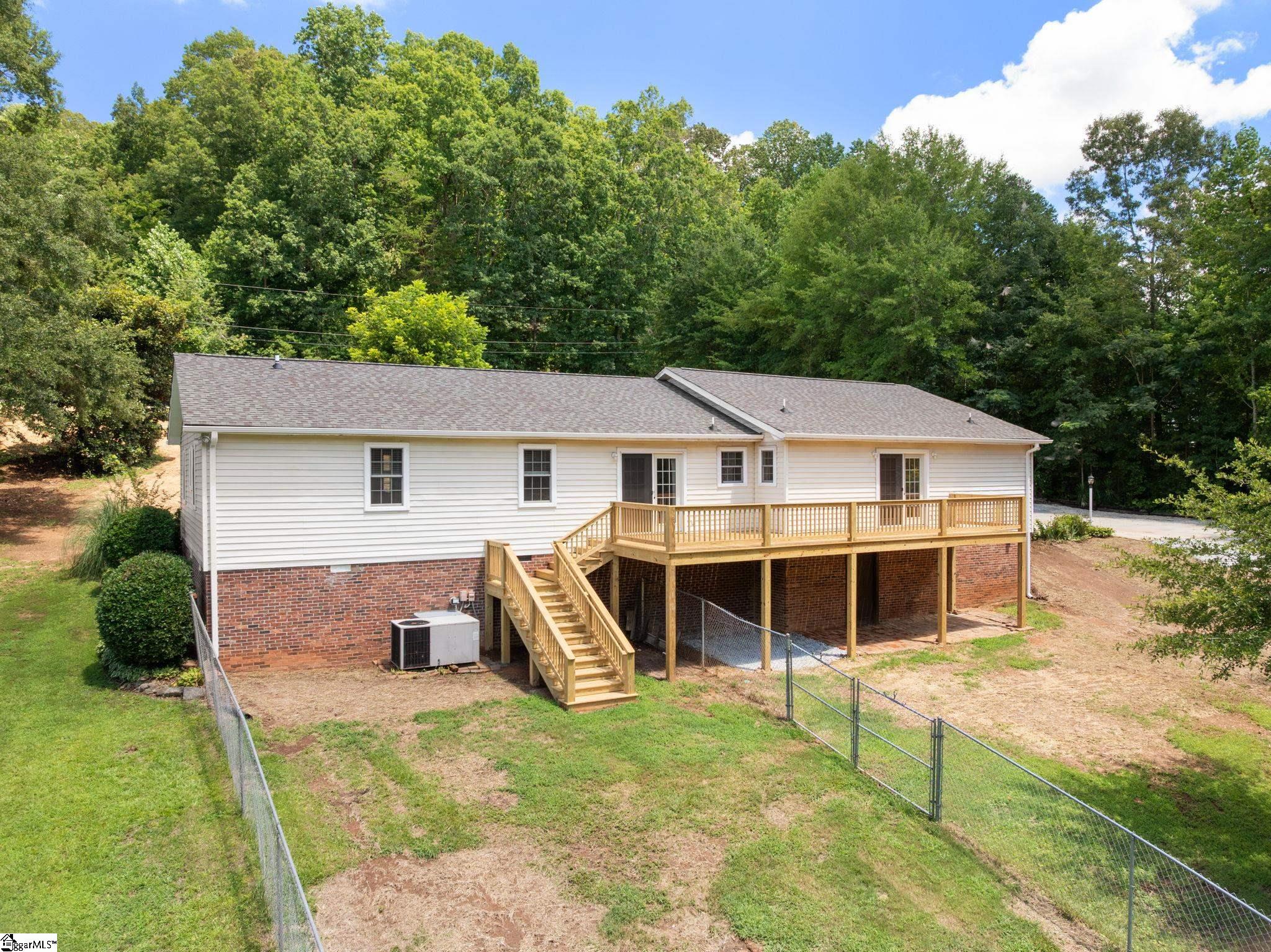 320 Bates View Drive Property Photo 40