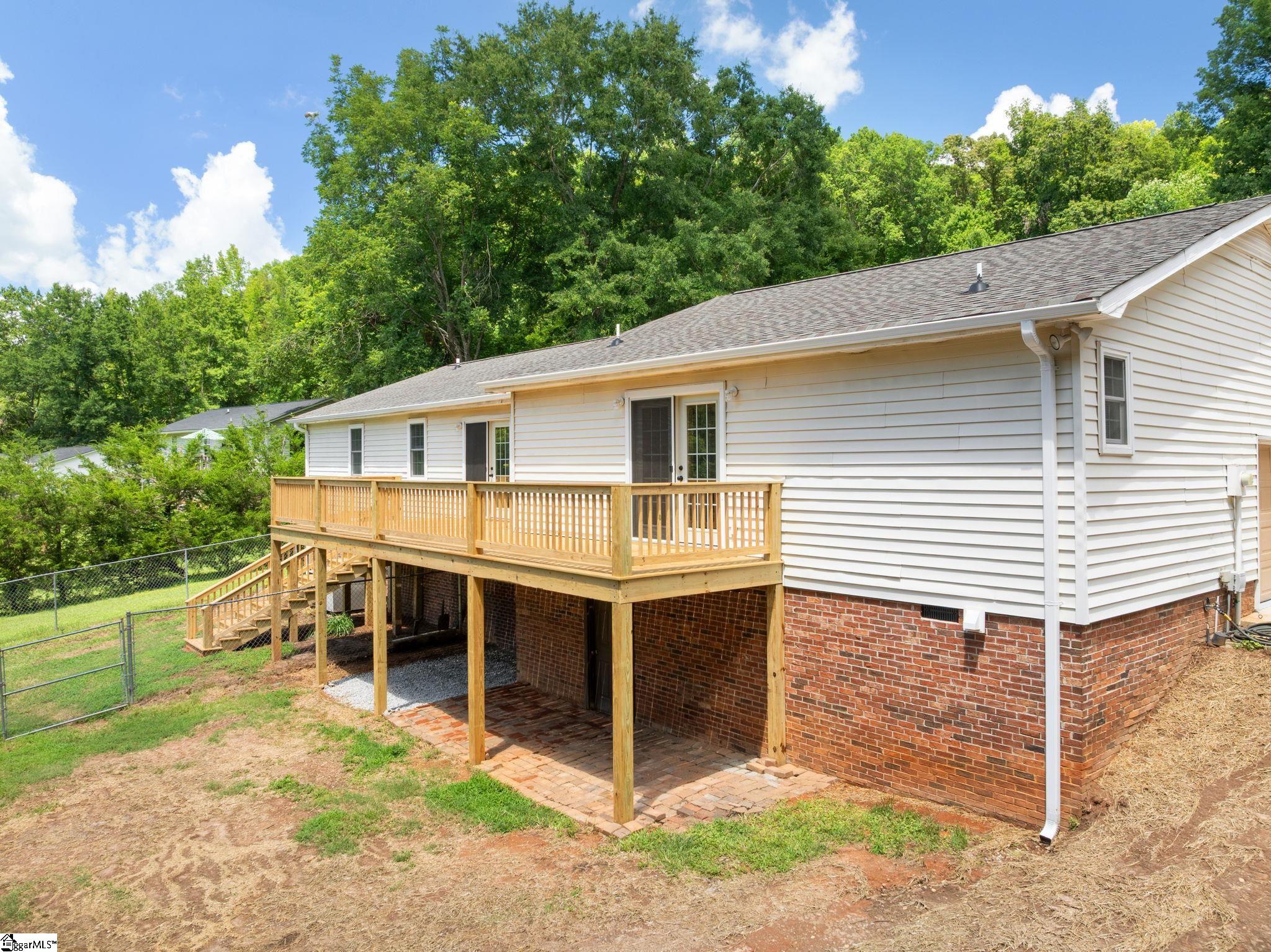 320 Bates View Drive Property Photo 41