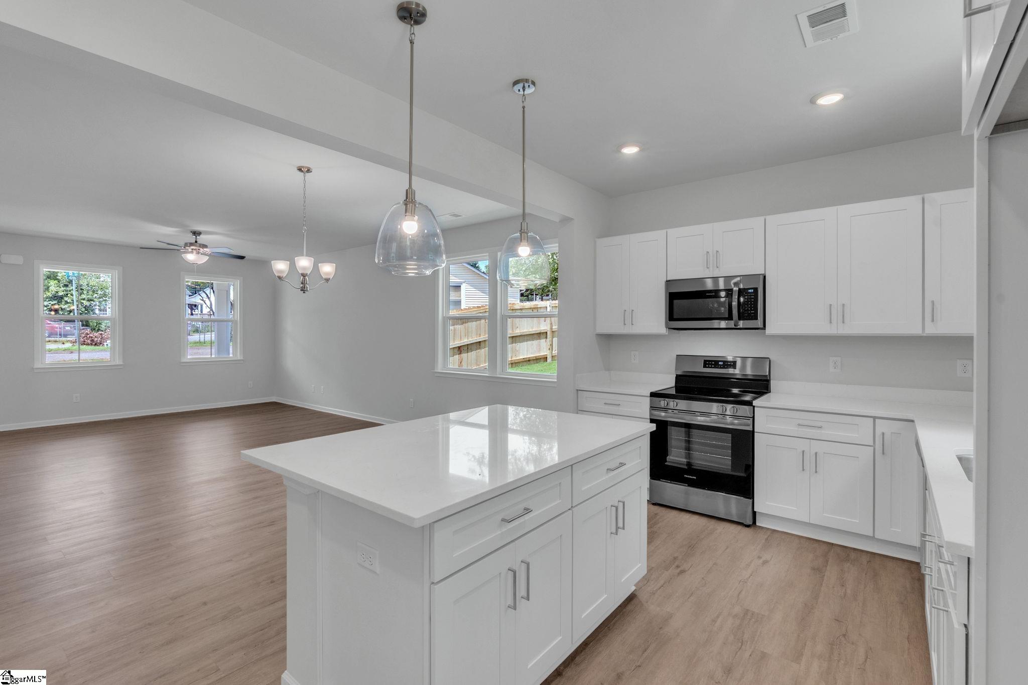 143 D Street Property Photo 4