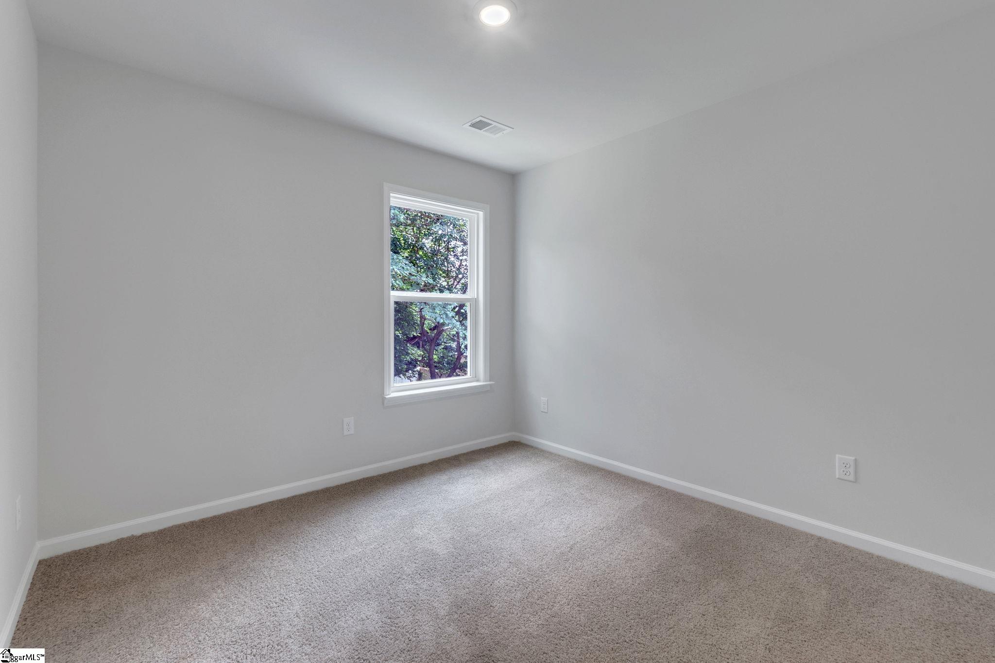 143 D Street Property Photo 19