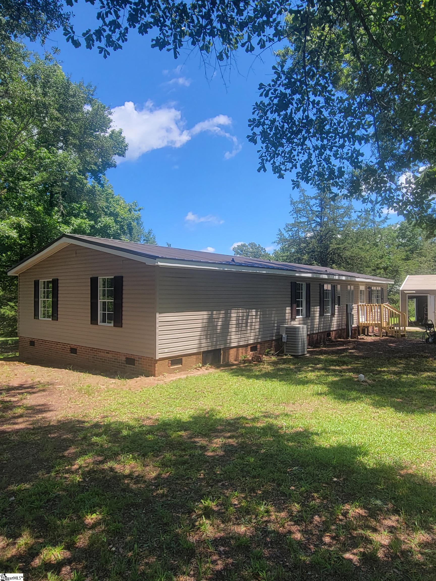 22 Lakeview Road Property Photo 2