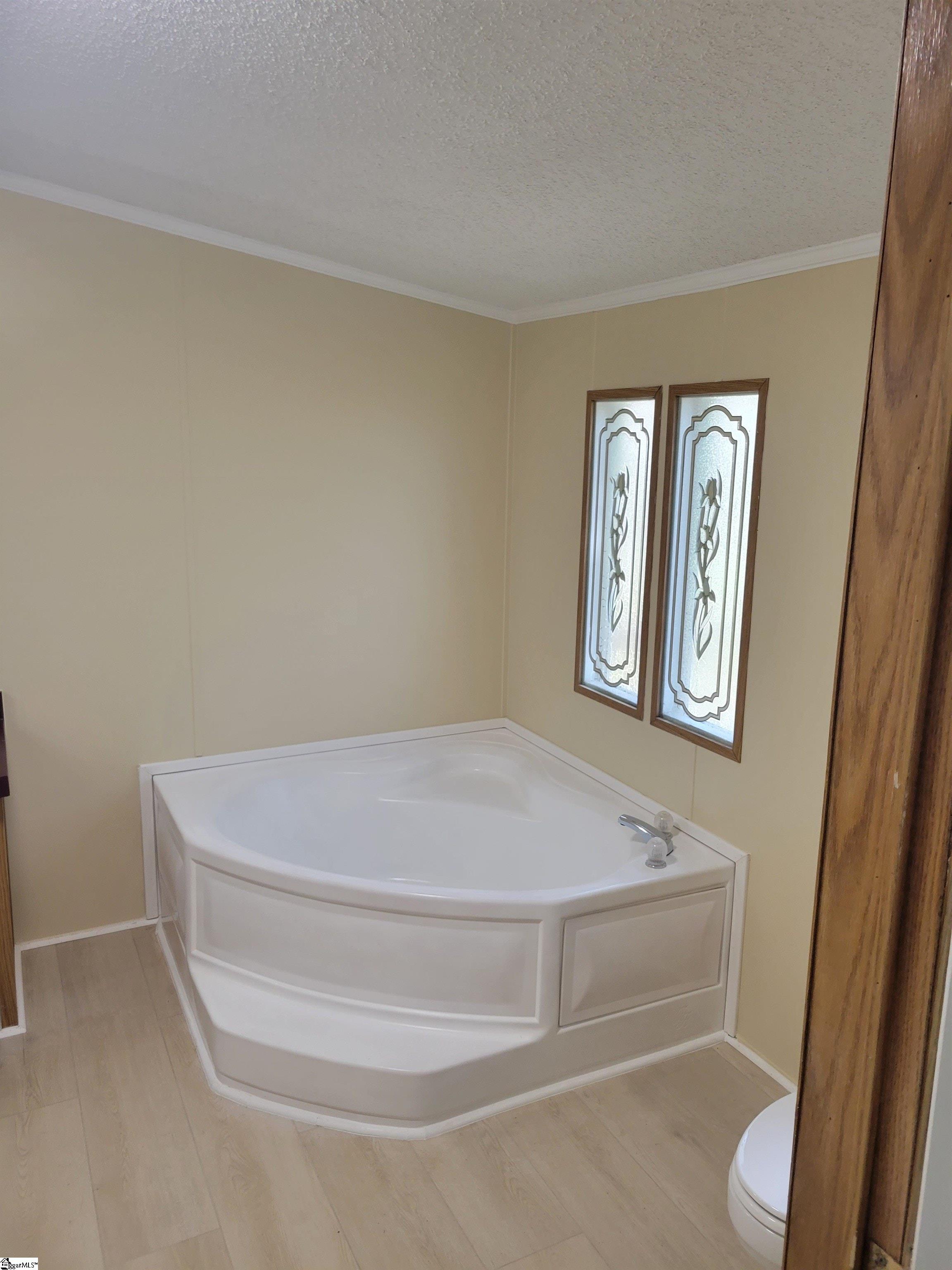 22 Lakeview Road Property Photo 12