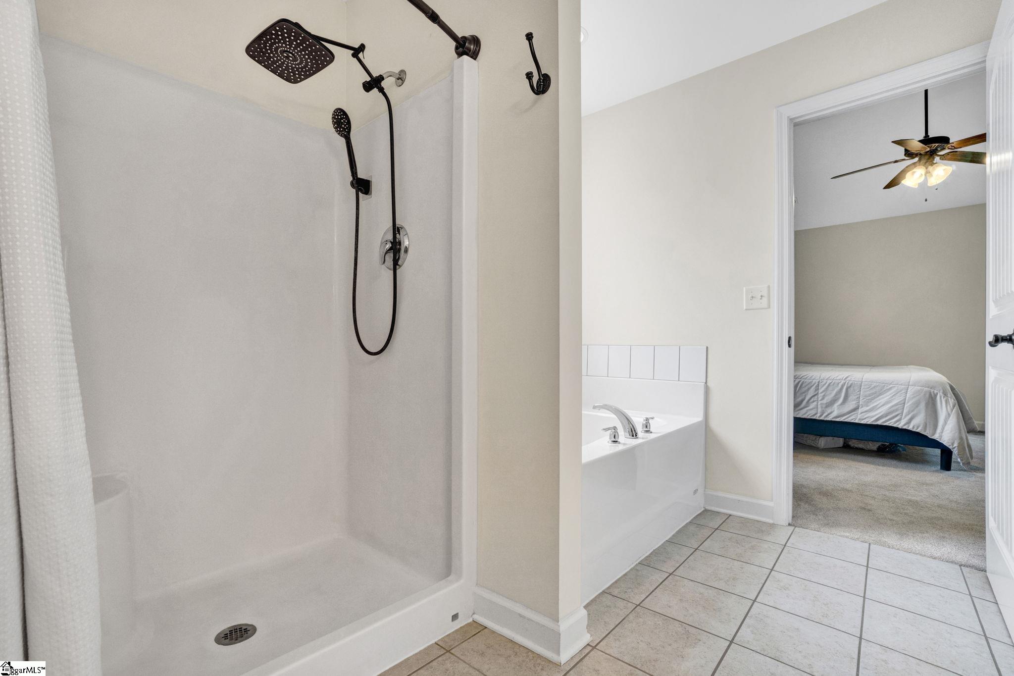 305 Bent River Drive Property Photo 26