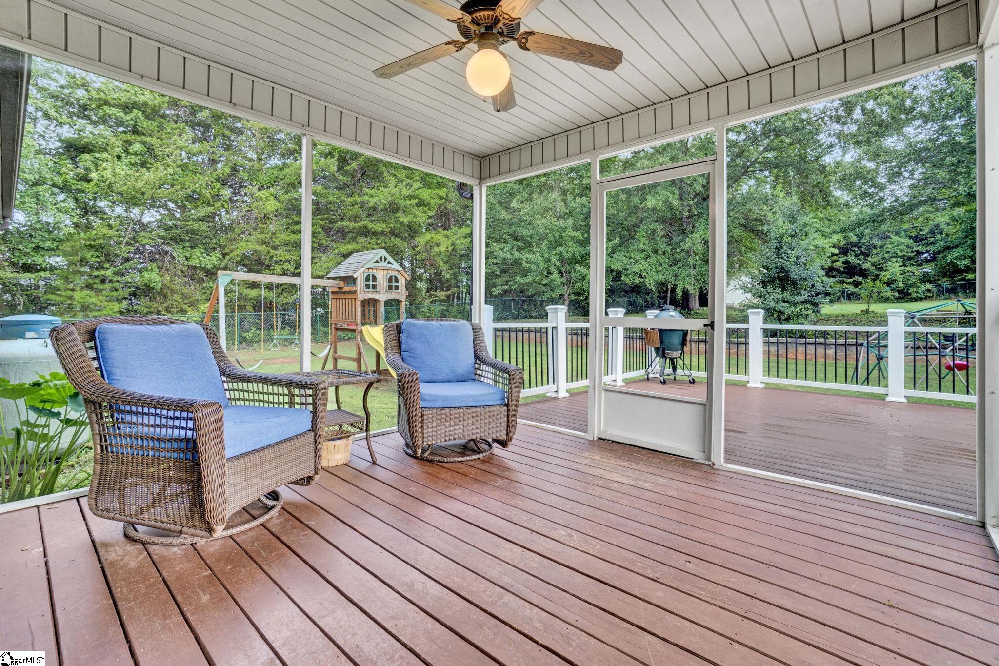 305 Bent River Drive Property Photo 35