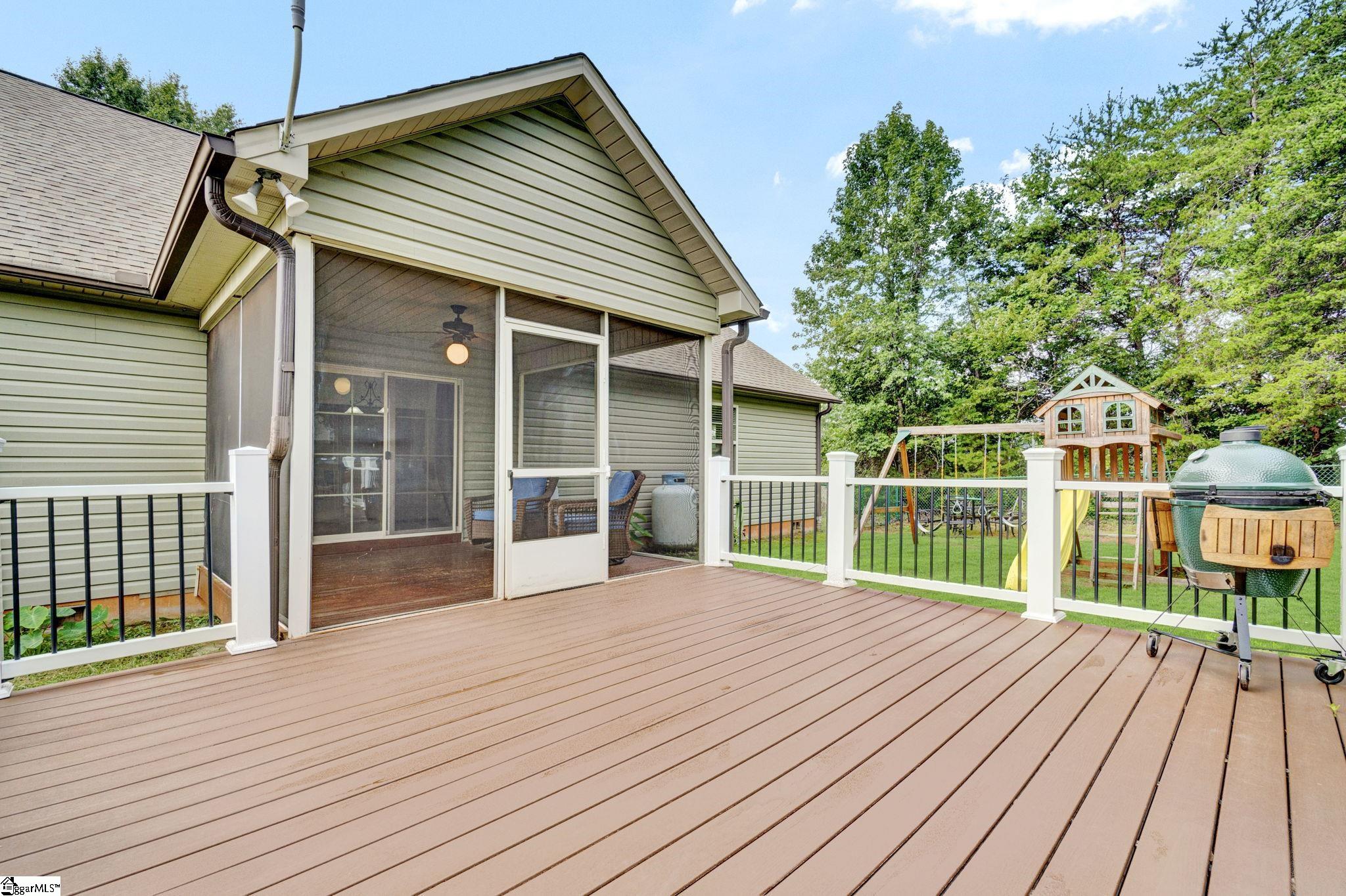 305 Bent River Drive Property Photo 37