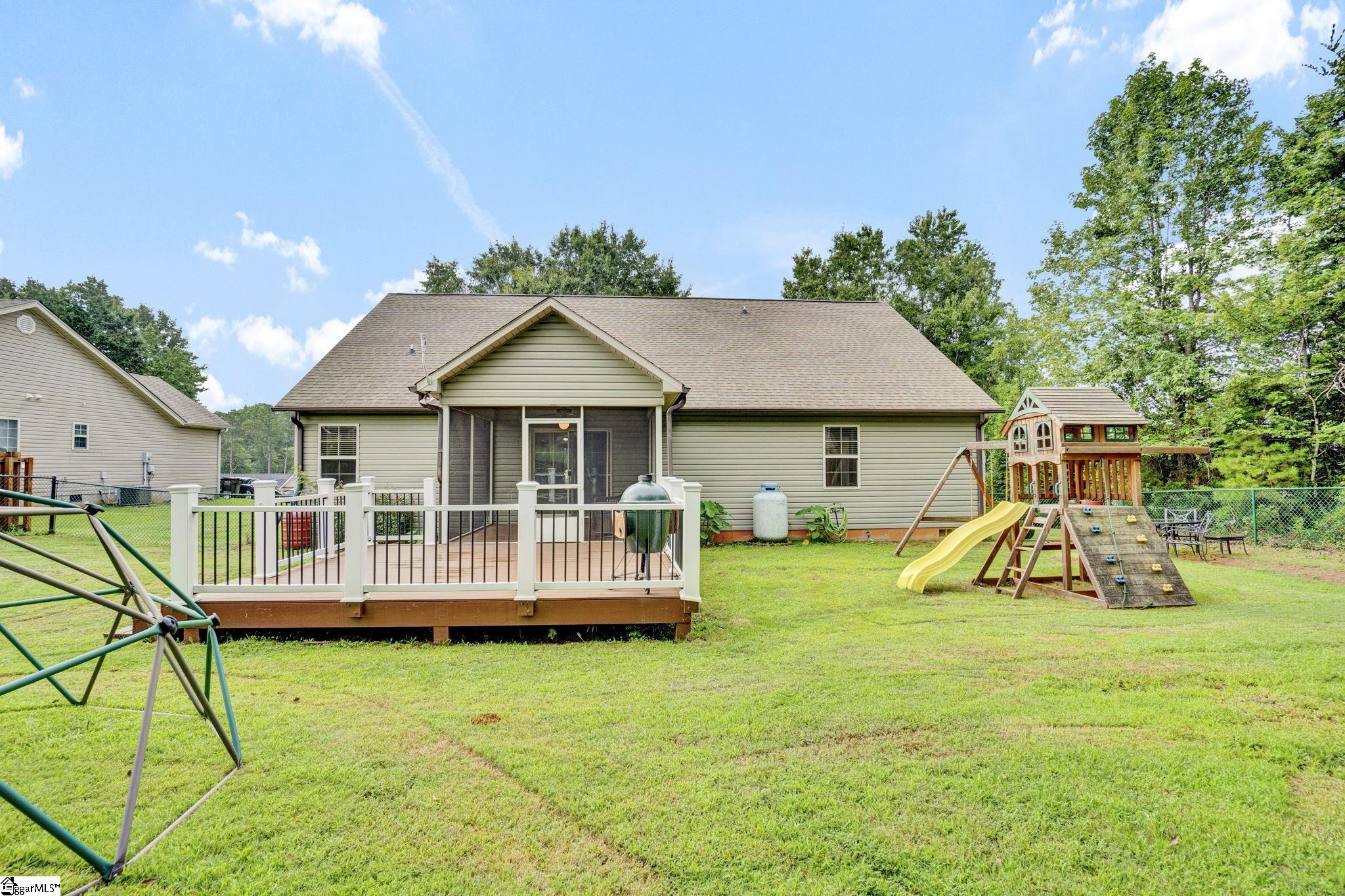 305 Bent River Drive Property Photo 39