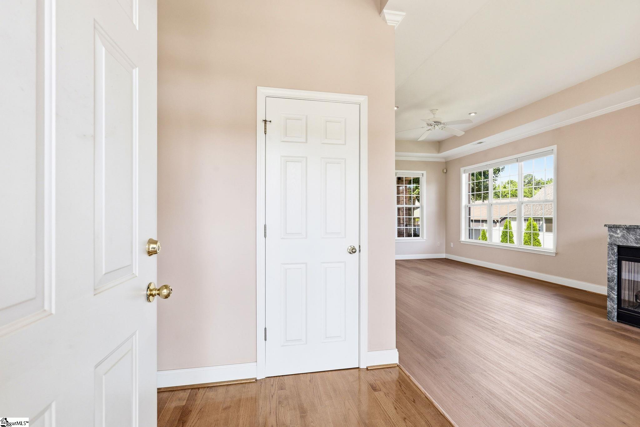 404 Gallop Court Property Photo 6
