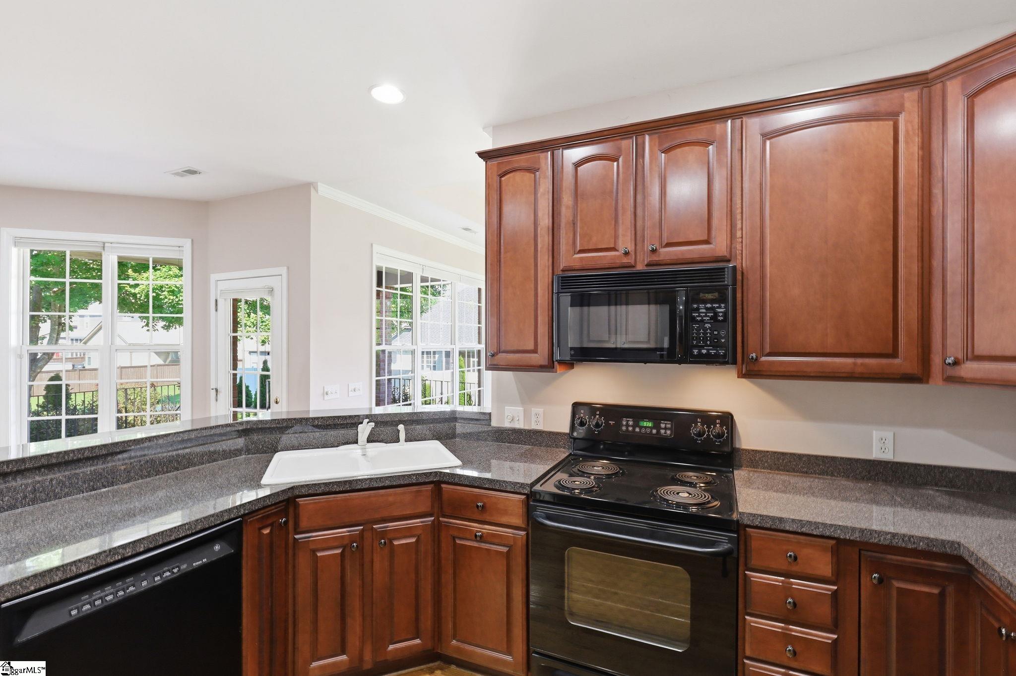 404 Gallop Court Property Photo 10