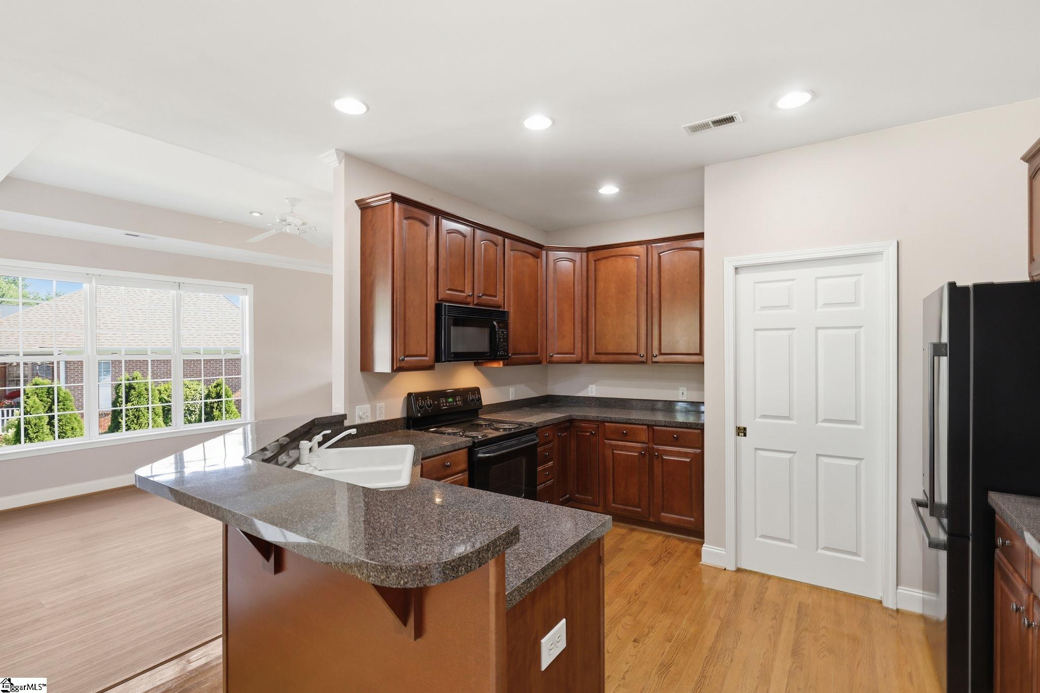 404 Gallop Court Property Photo 11