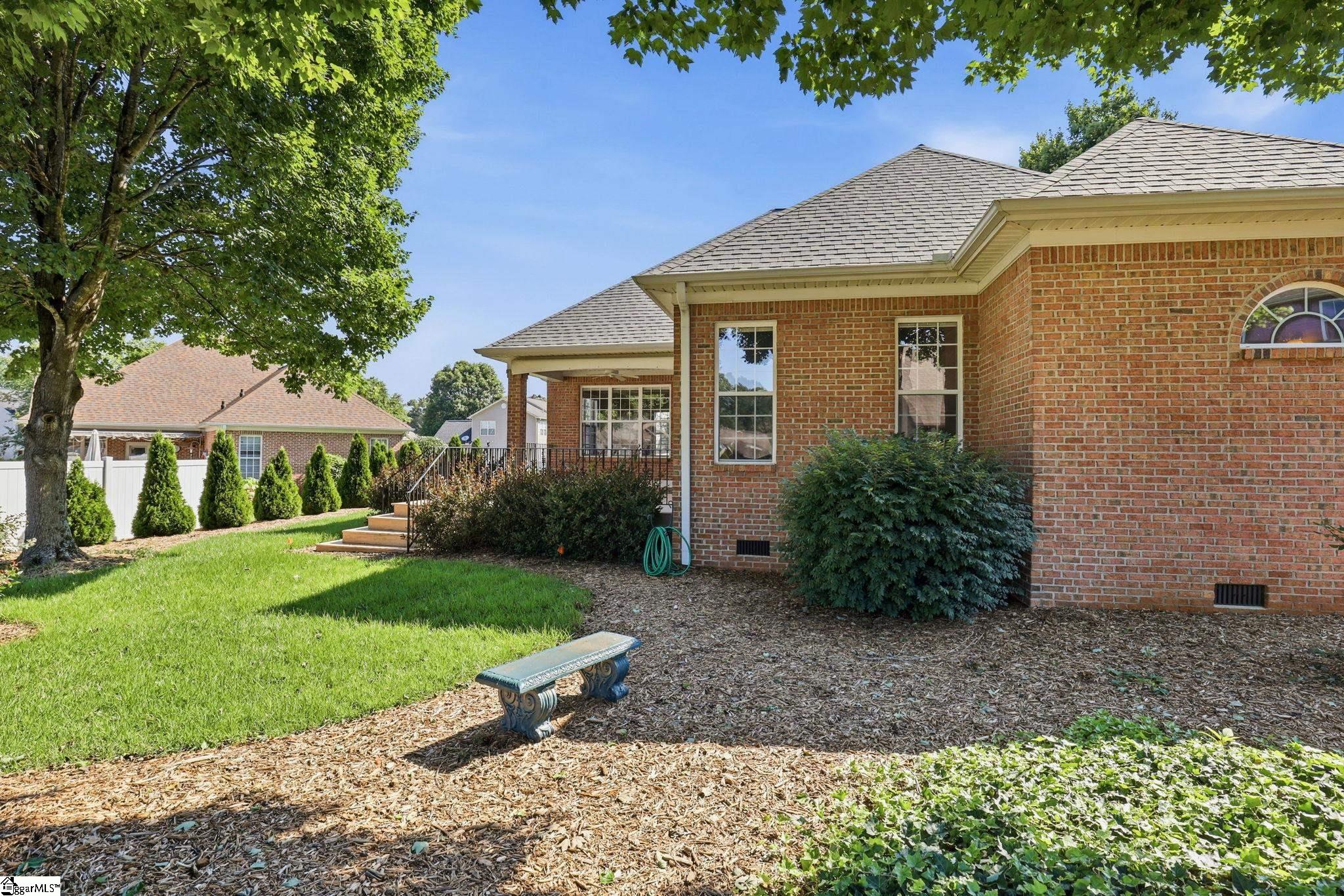 404 Gallop Court Property Photo 30