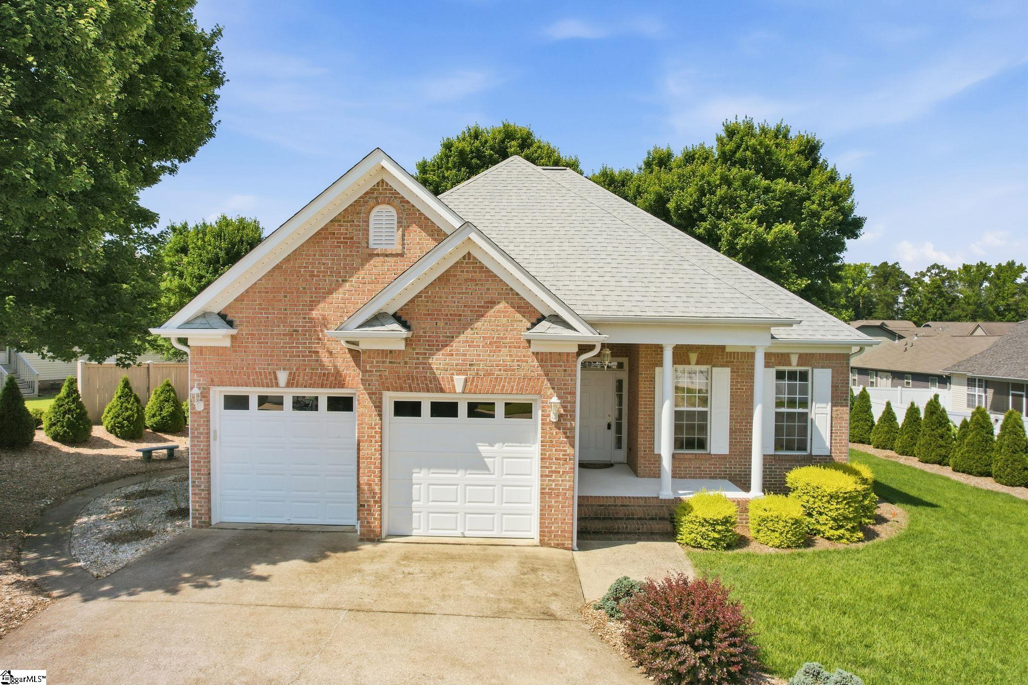 404 Gallop Court Property Photo 32