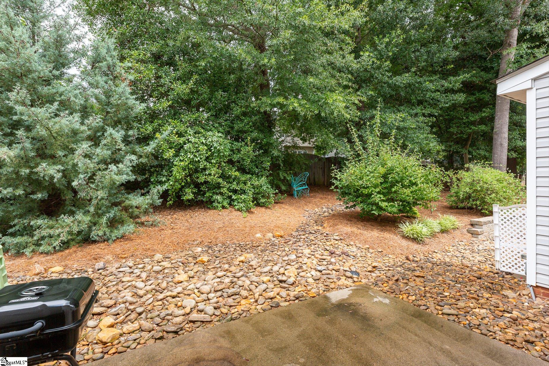 154 Spring Crossing Circle Property Photo 32