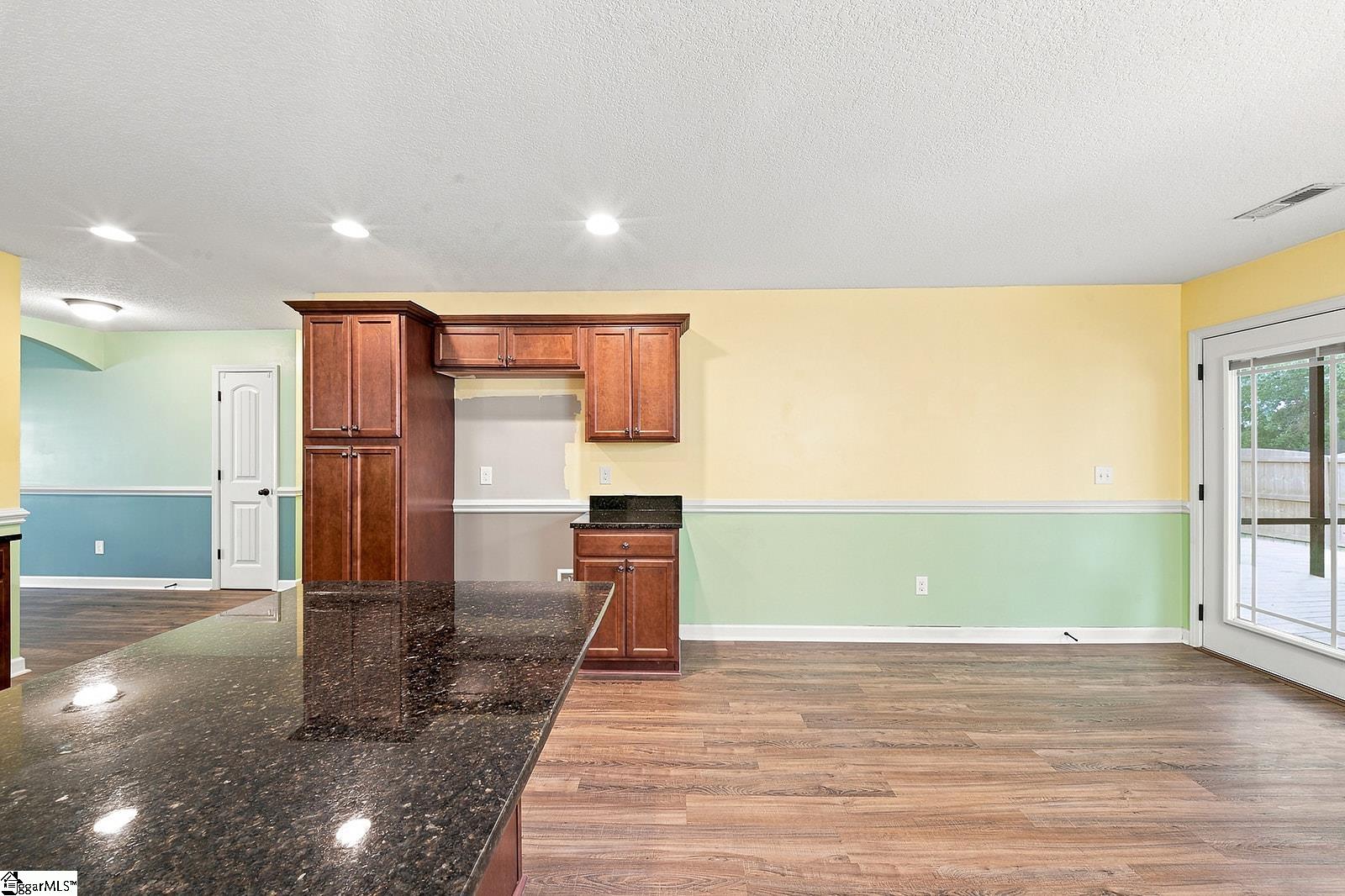 560 Semillon Lane Property Photo 15