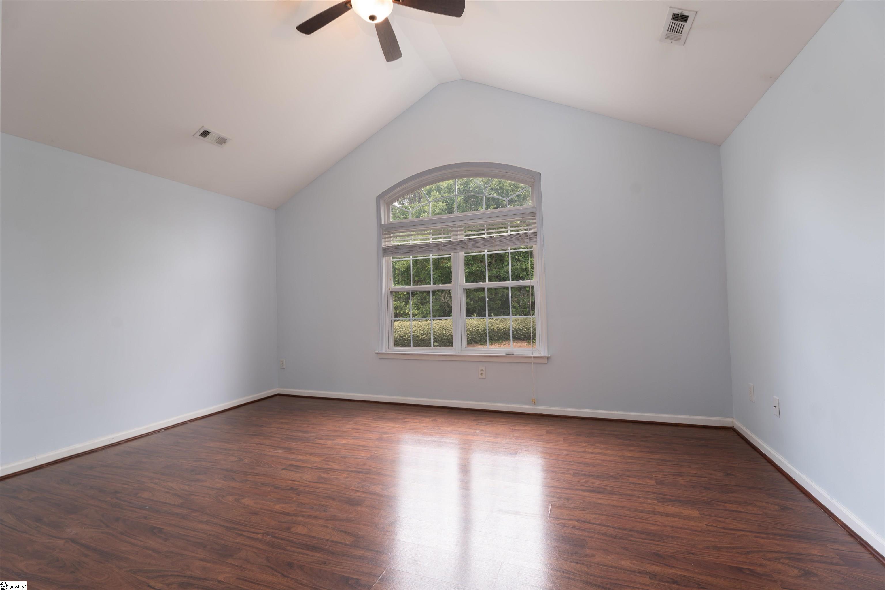 608 Glassyrock Court Property Photo 9