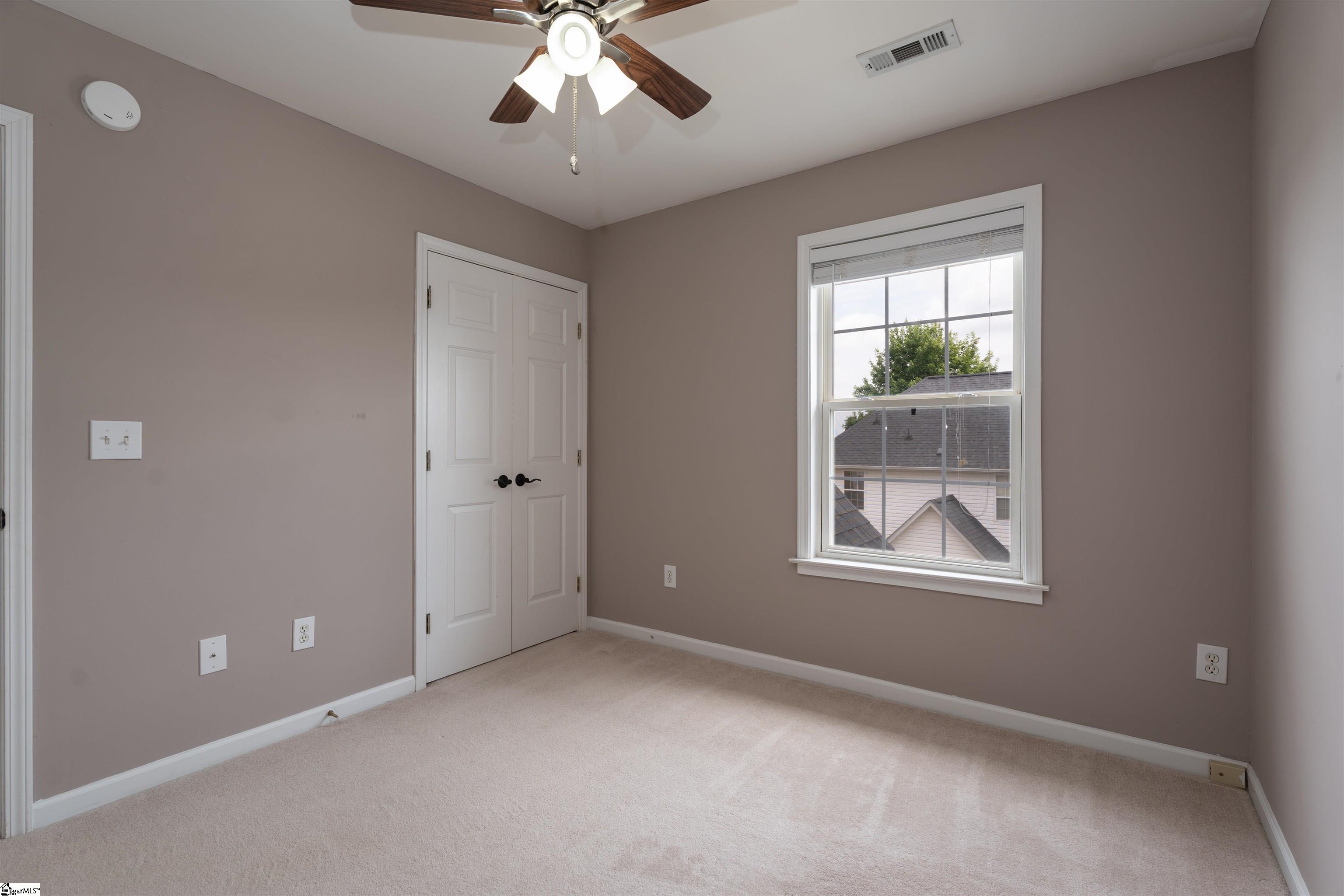 608 Glassyrock Court Property Photo 14