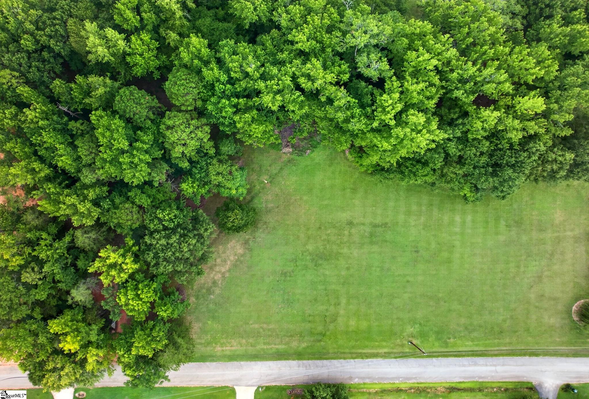 210 Janet Court Property Photo 5
