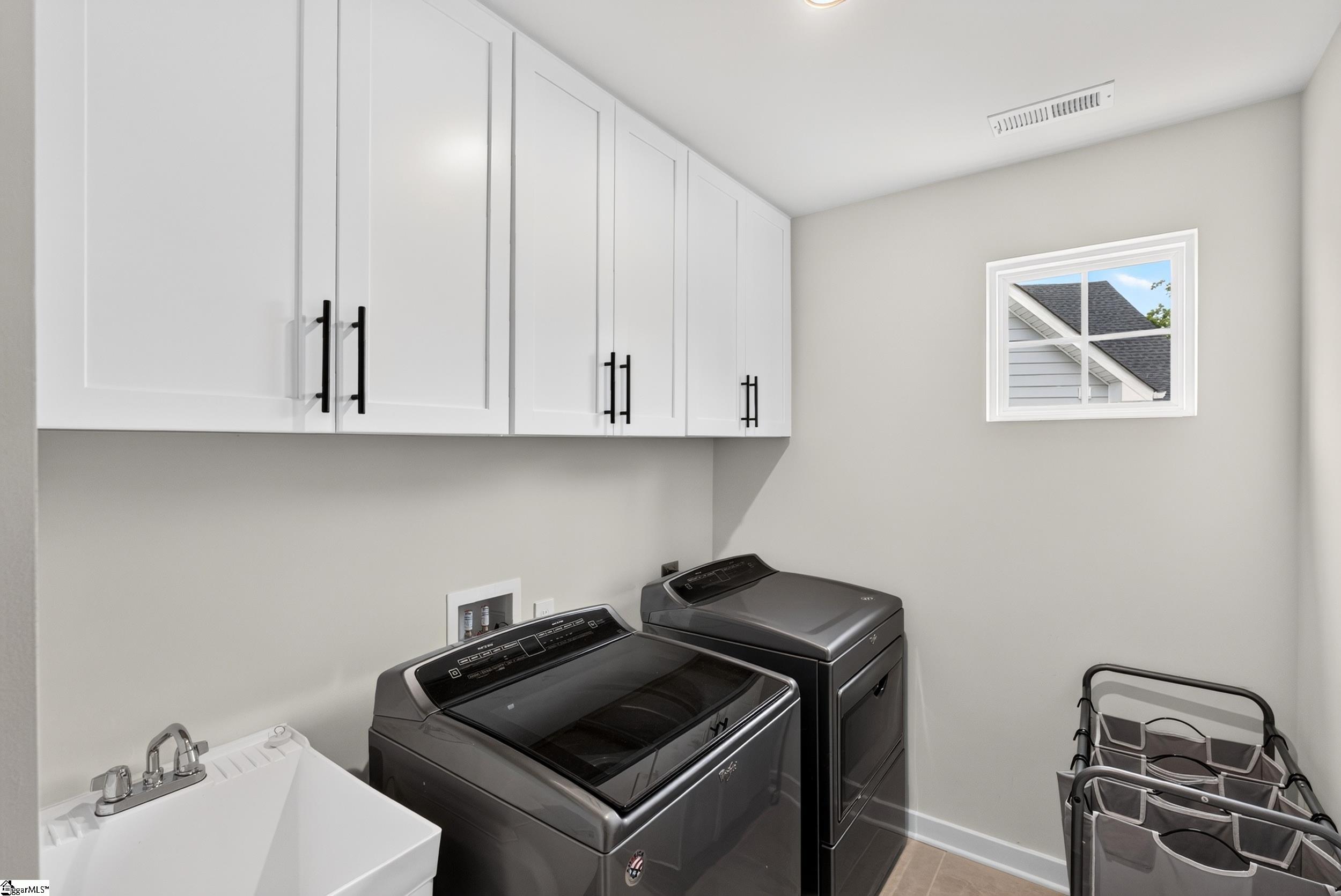 2102 Bluet Drive Property Photo 38