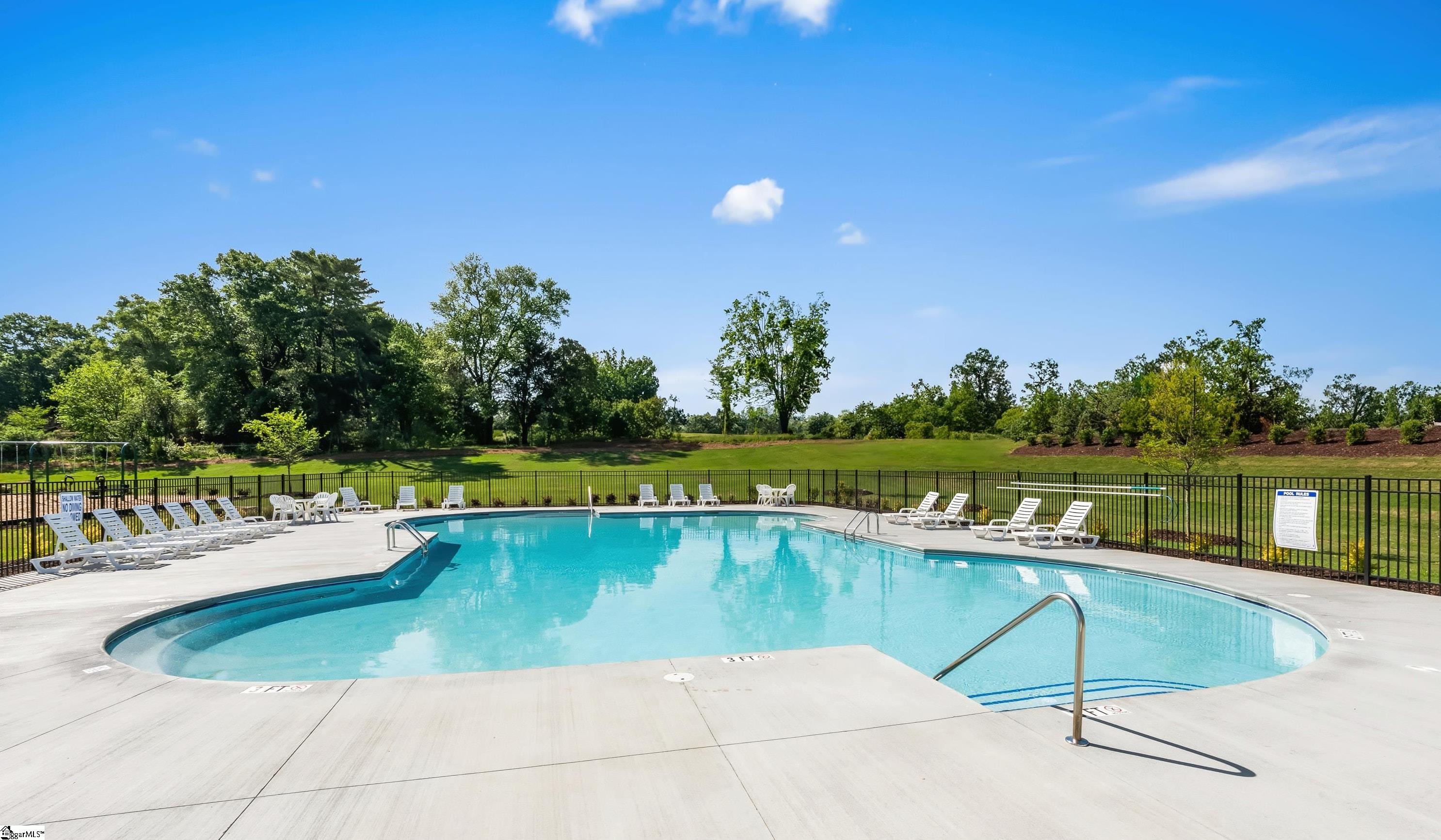 1599894 Property Photo 4