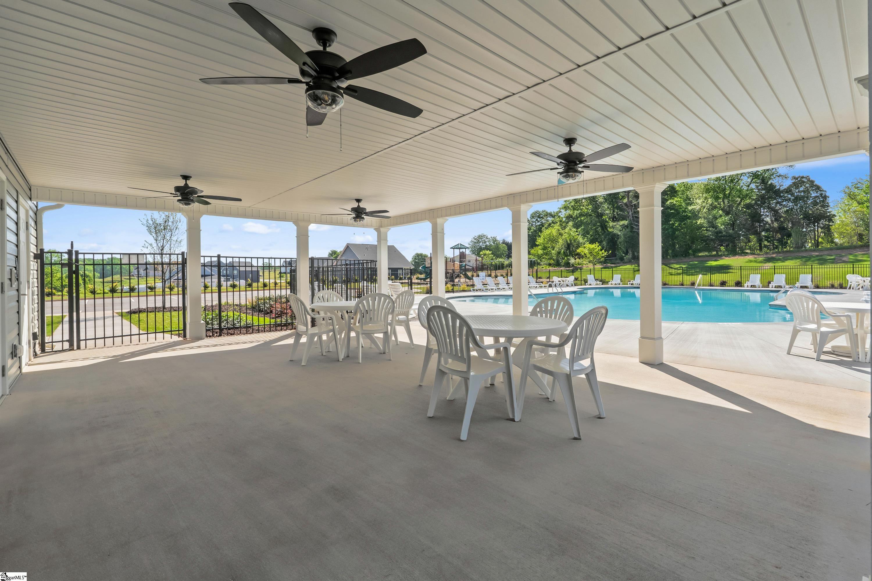 1599896 Property Photo 8