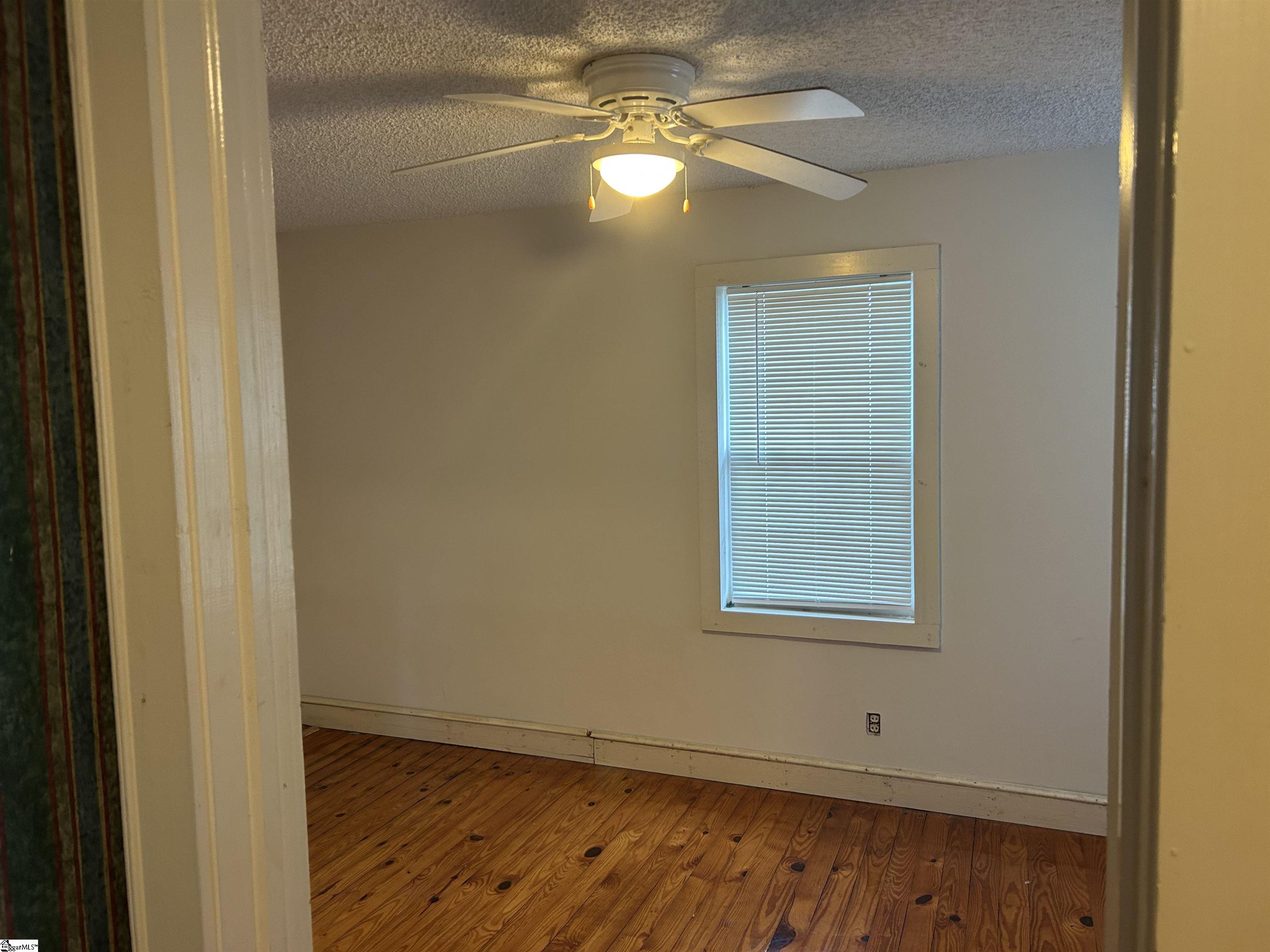 28 E Main Street Property Photo 12