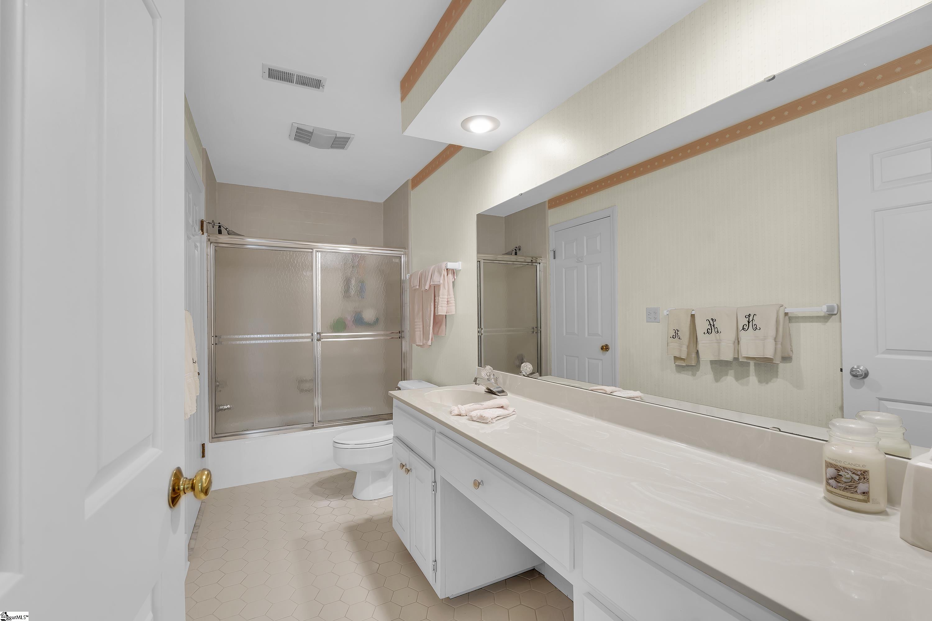 1270 Shadow Way Property Photo 27