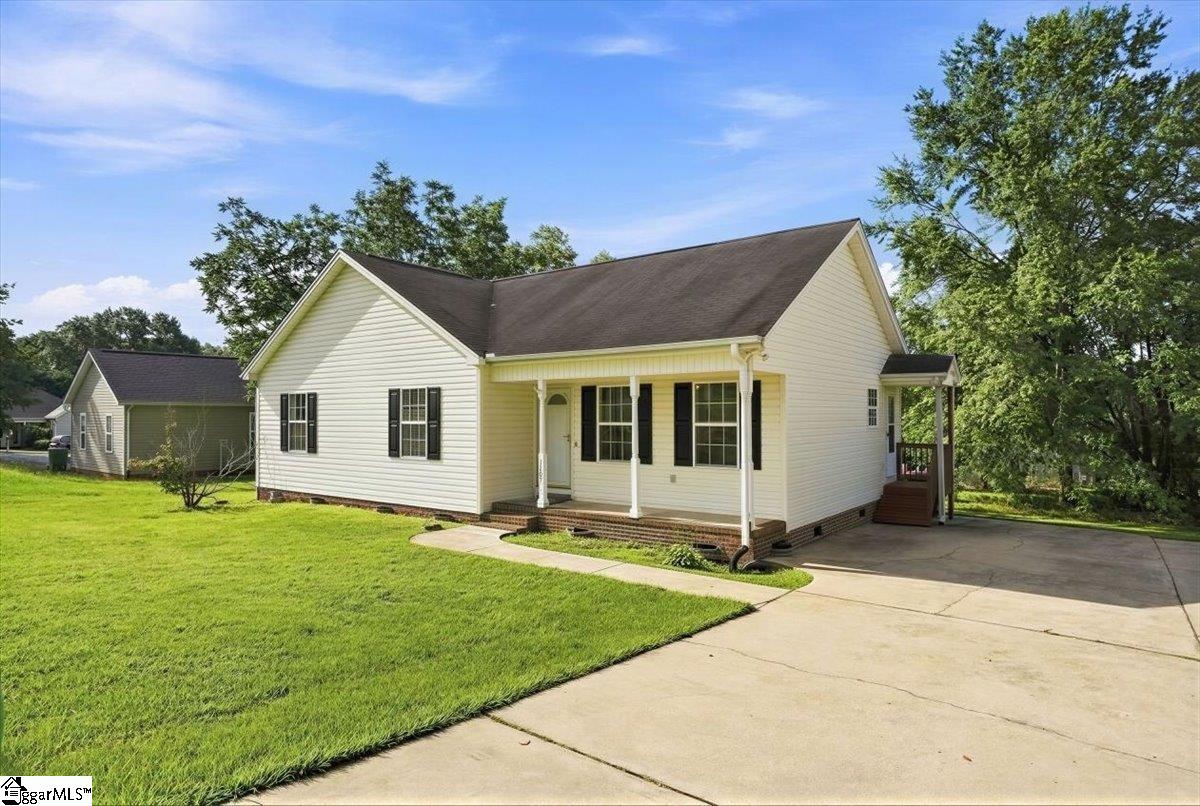 1207 Gap Creek Road Property Photo 3