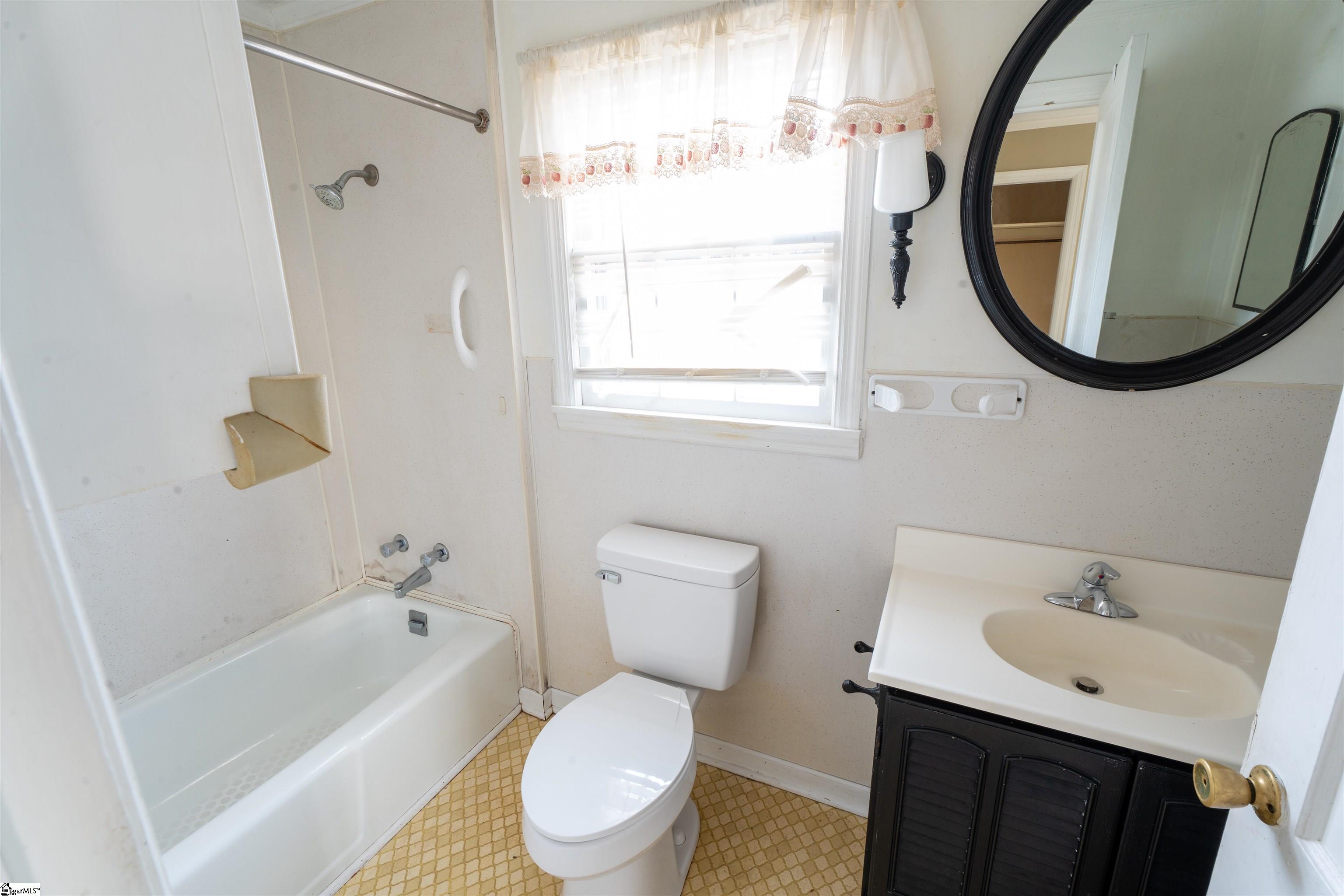 60 Blake Street Property Photo 11