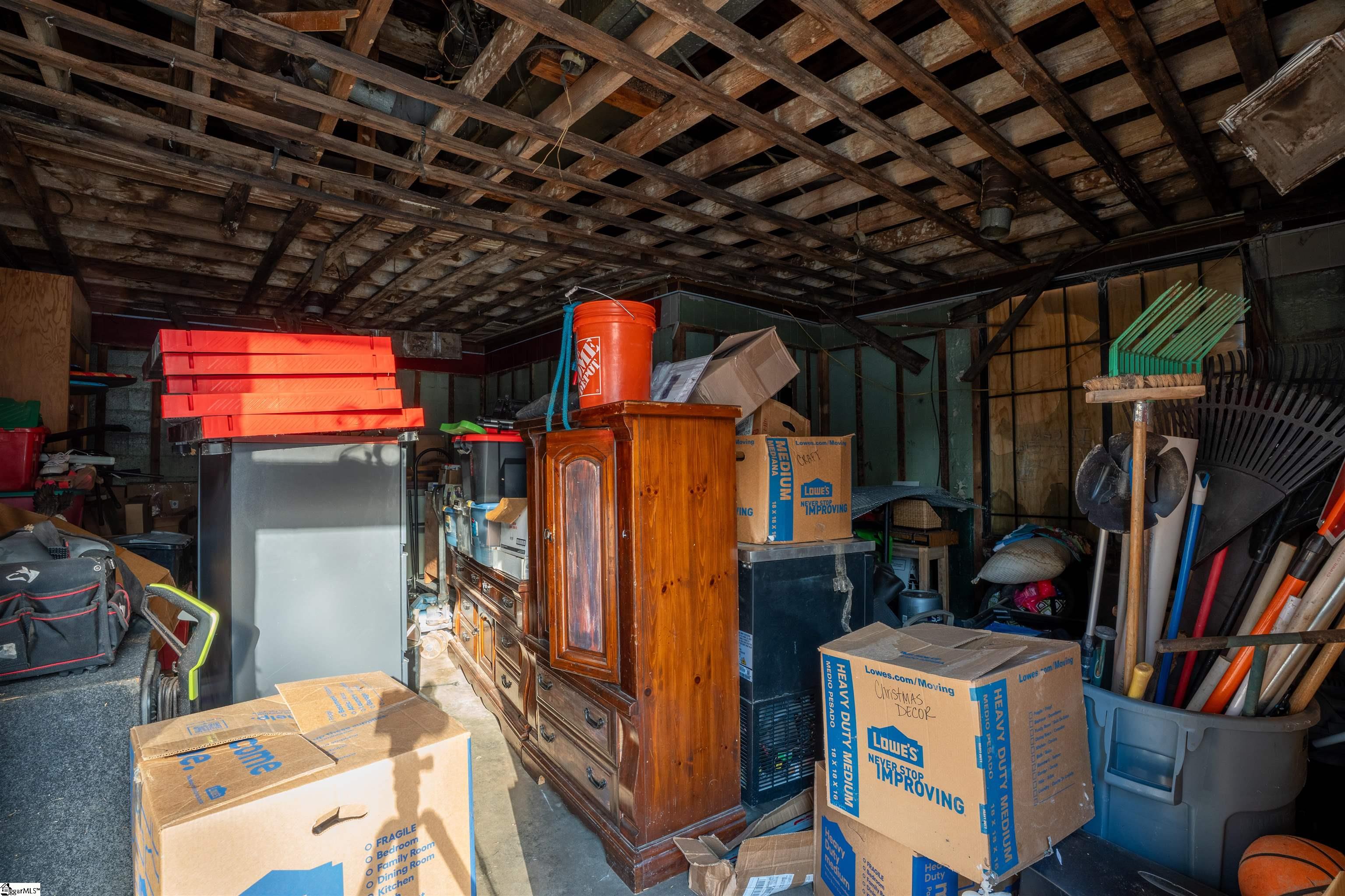 2606 Geer Highway Property Photo 4