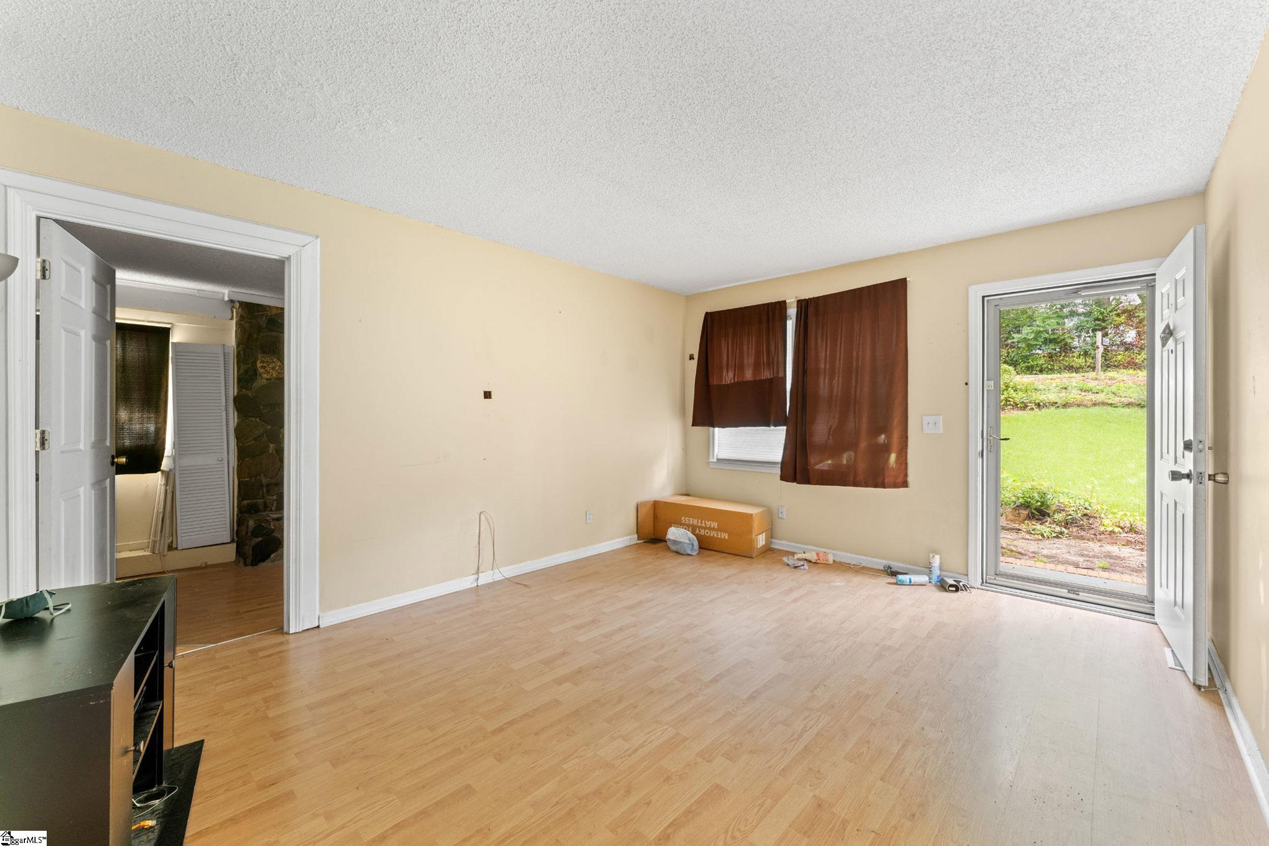 204 Tramrod Trail Property Photo 6