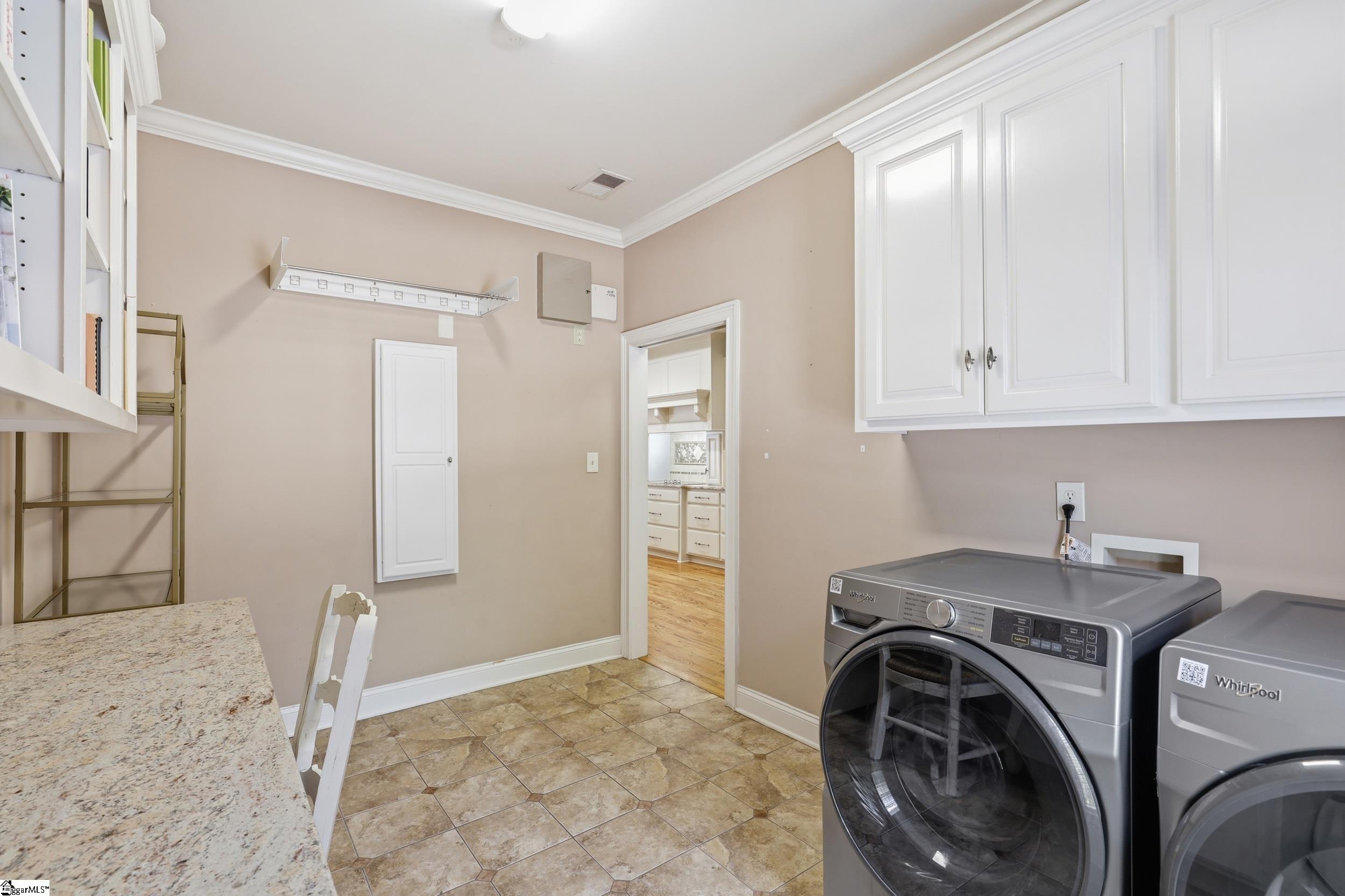 132 Neal Pointe Drive Property Photo 25