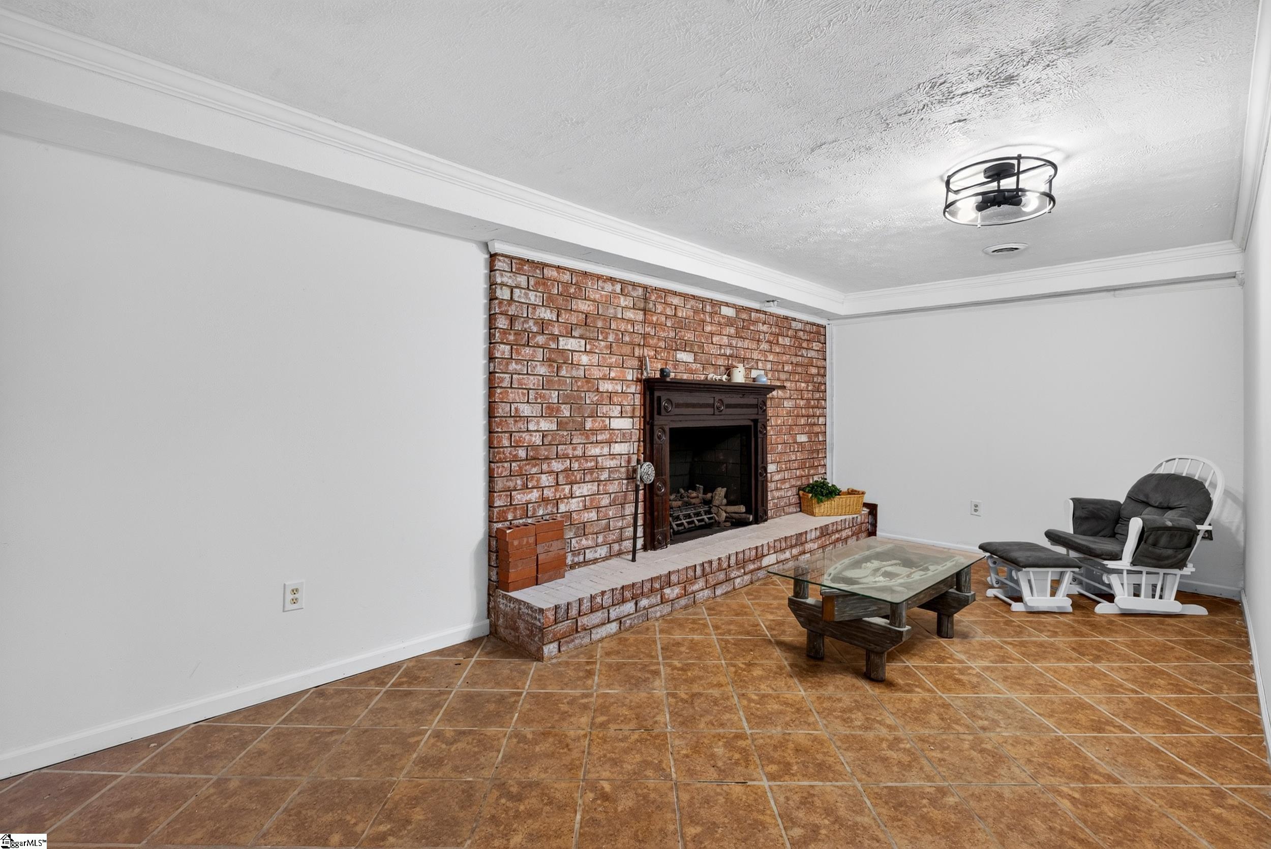 116 Winston Way Property Photo 33