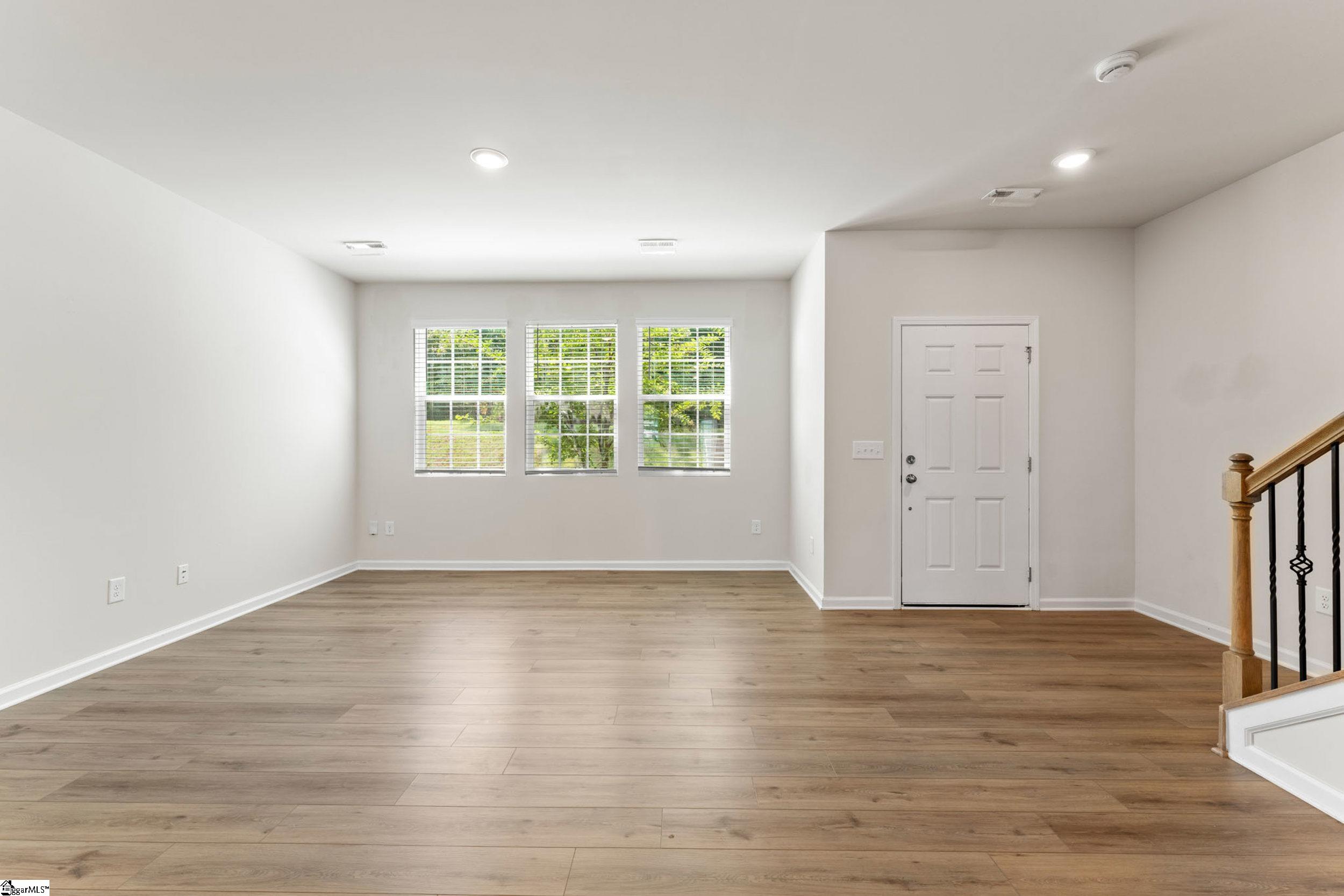 205 Stammer Lane Property Photo 8