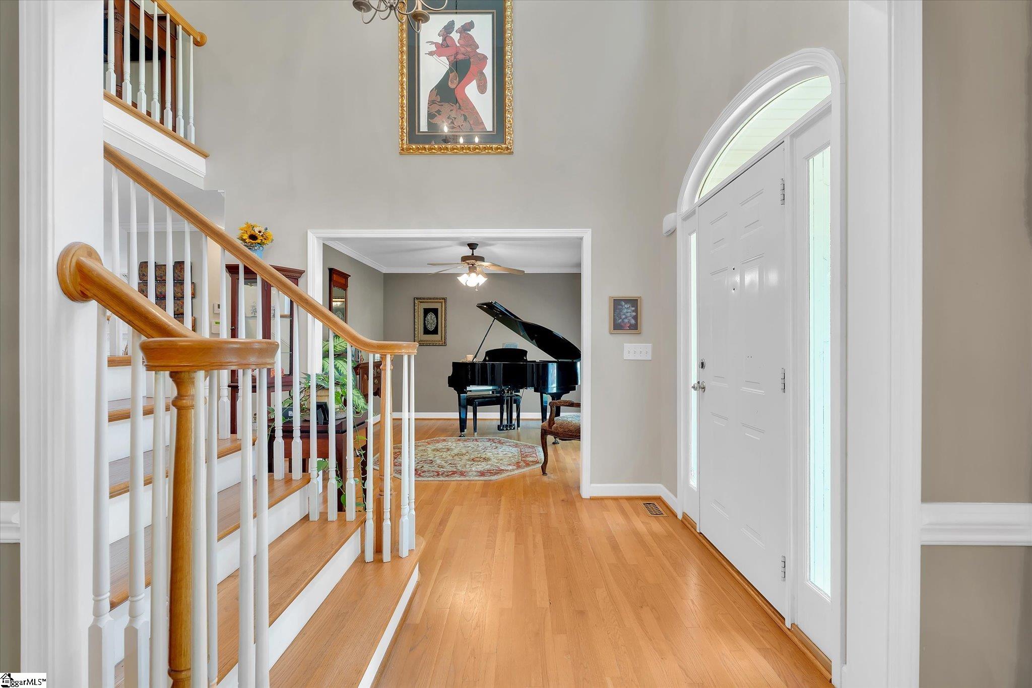 302 Chukar Way Property Photo 4