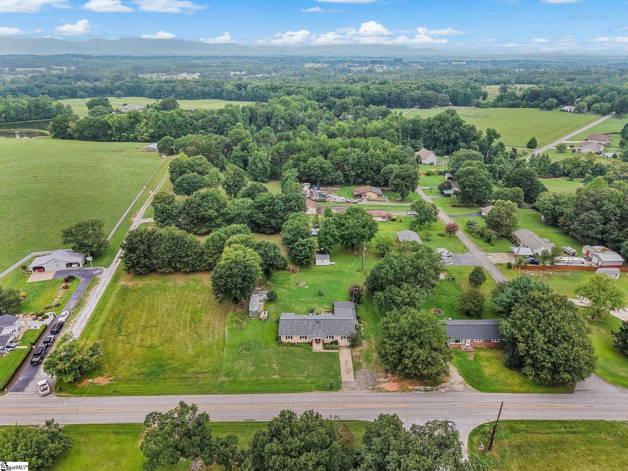 1660 Holly Springs Road Property Photo 41
