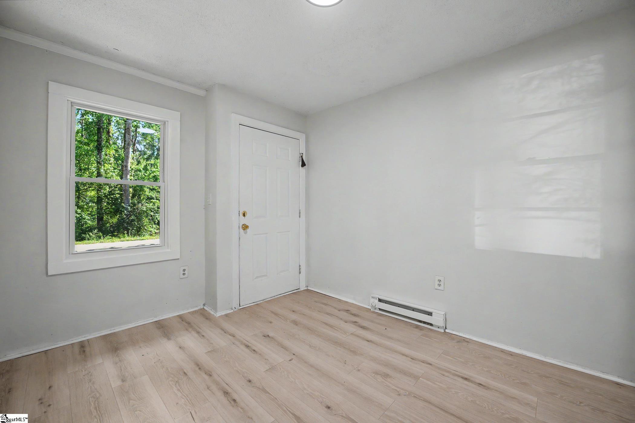 123 Brookmeade Drive Property Photo 8