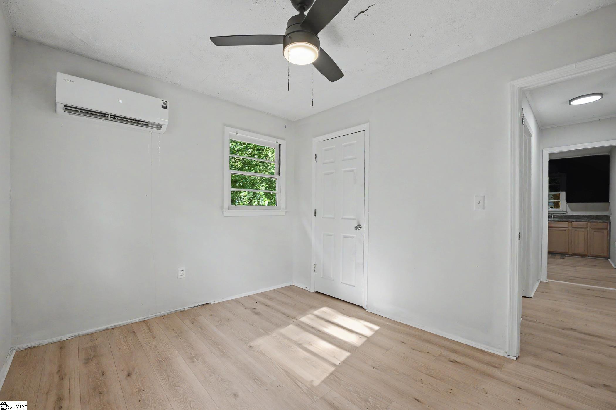 123 Brookmeade Drive Property Photo 12