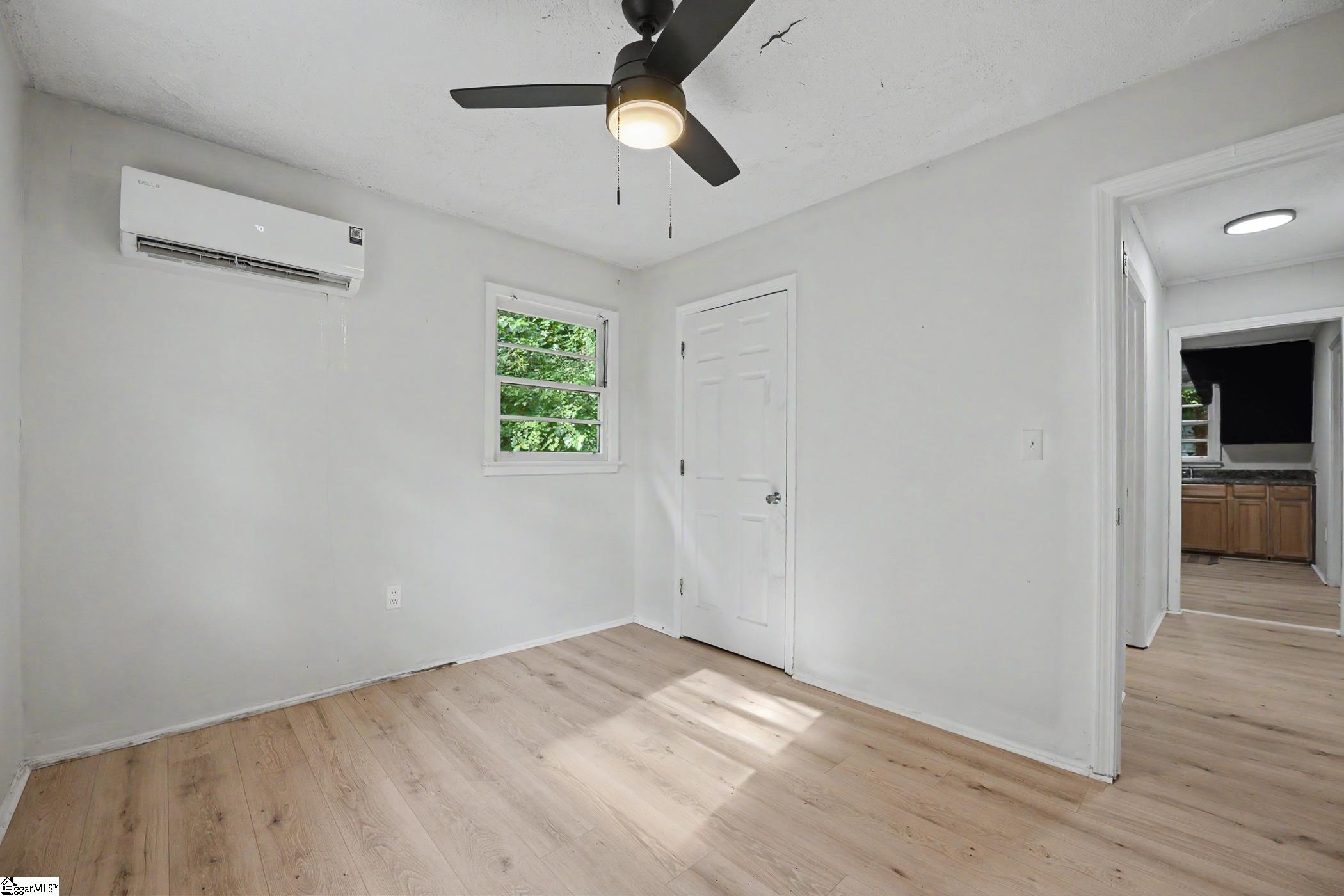 123 Brookmeade Drive Property Photo 18
