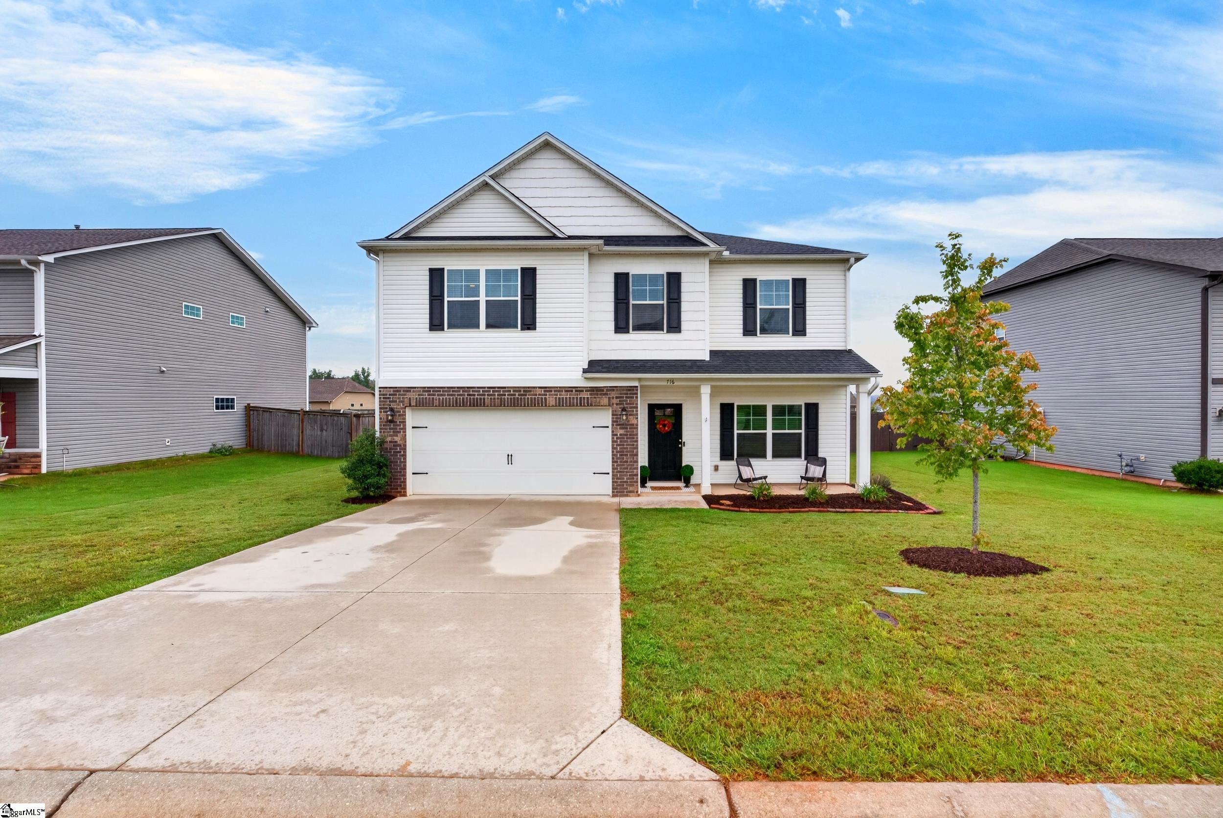 716 Stilmore Drive Property Photo 44