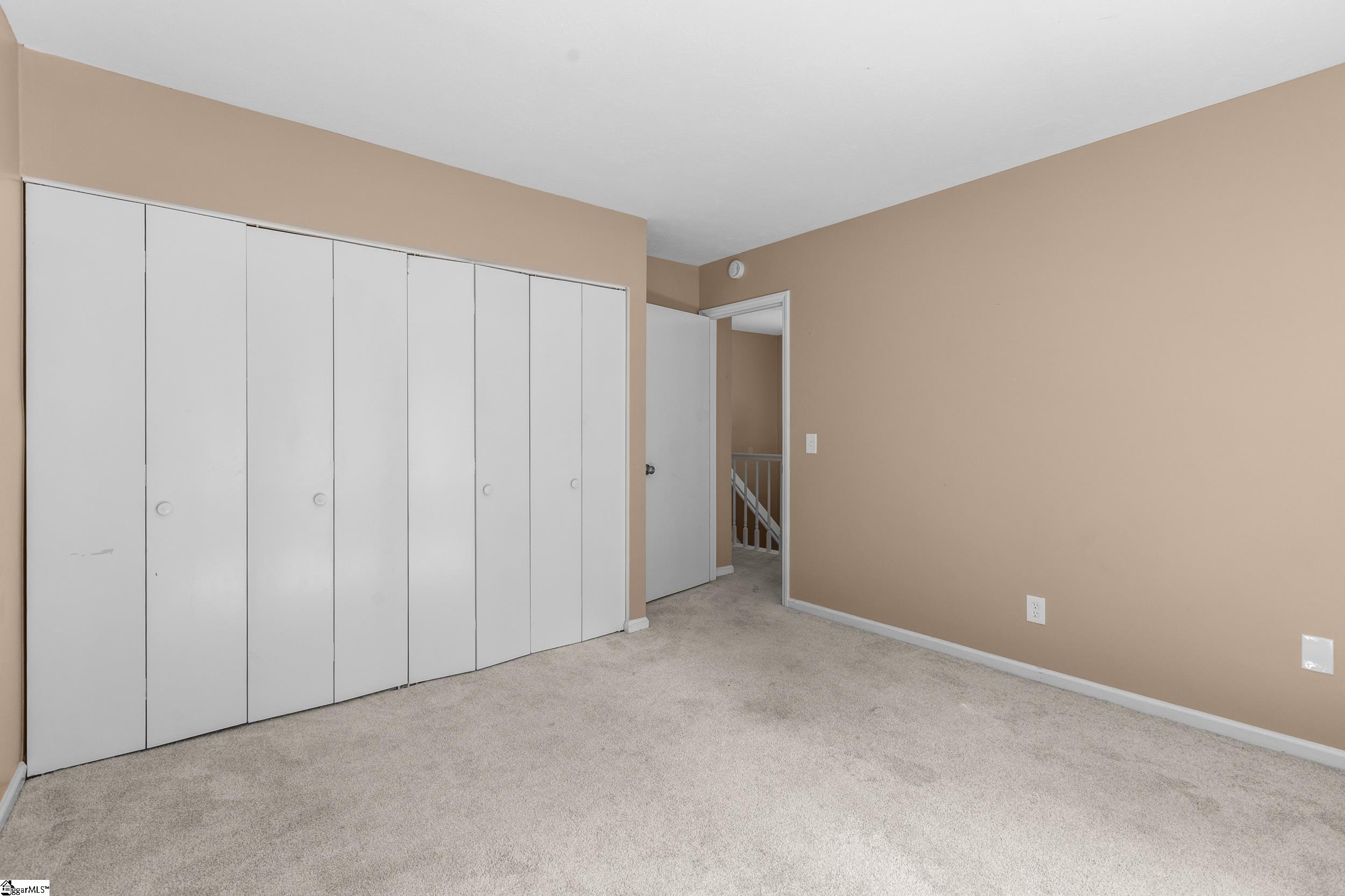 43 Summercreek Drive Property Photo 18