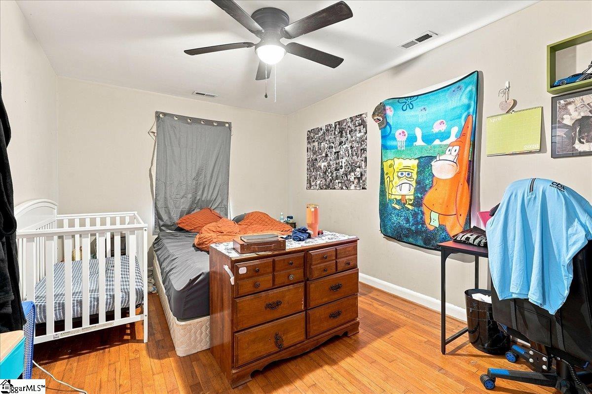 305 Poplar Street Property Photo 9