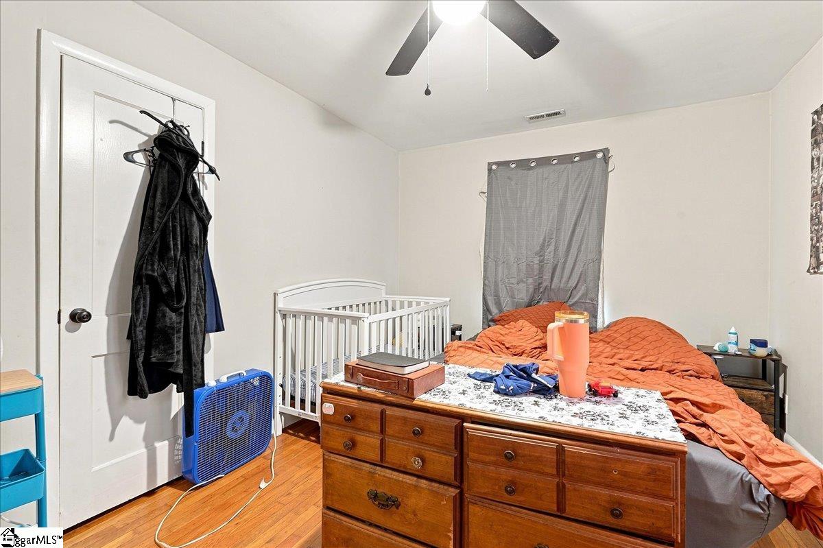 305 Poplar Street Property Photo 10