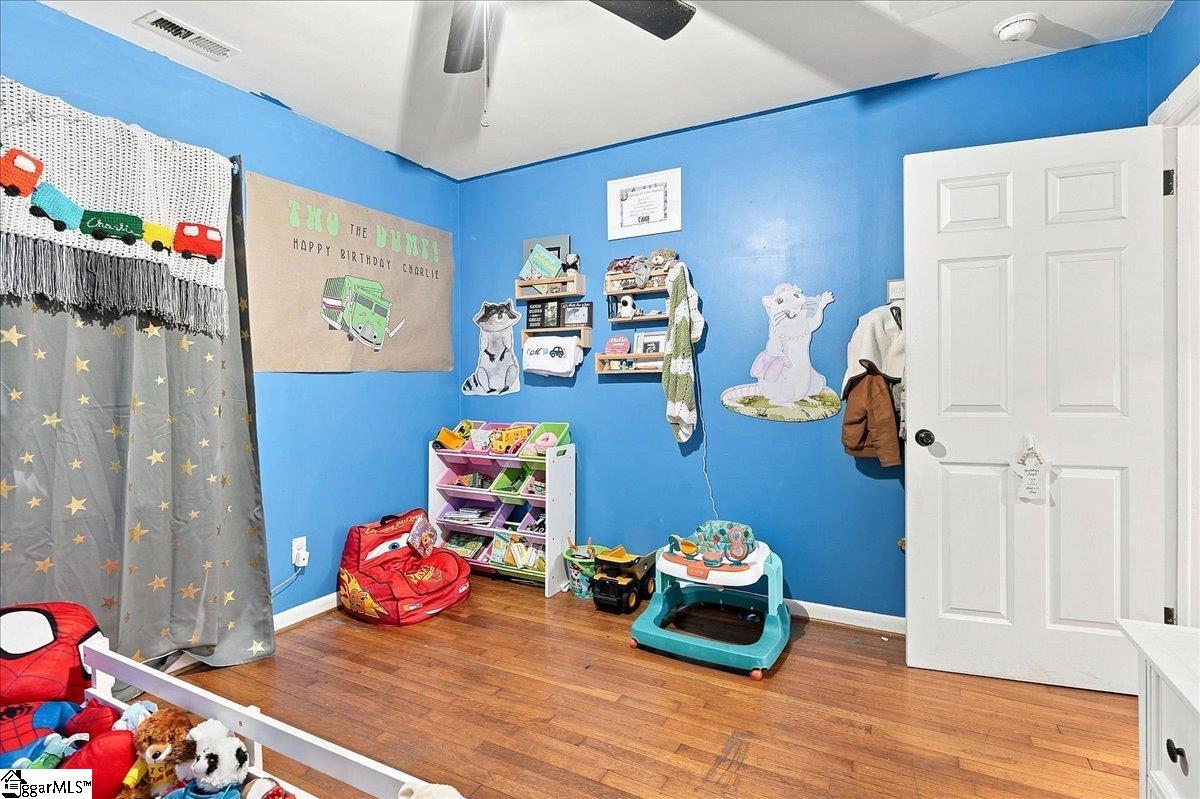 305 Poplar Street Property Photo 14