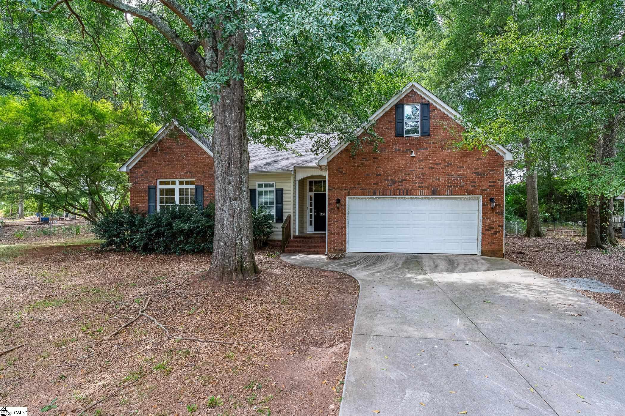 1238 Westgate Road Property Photo 1