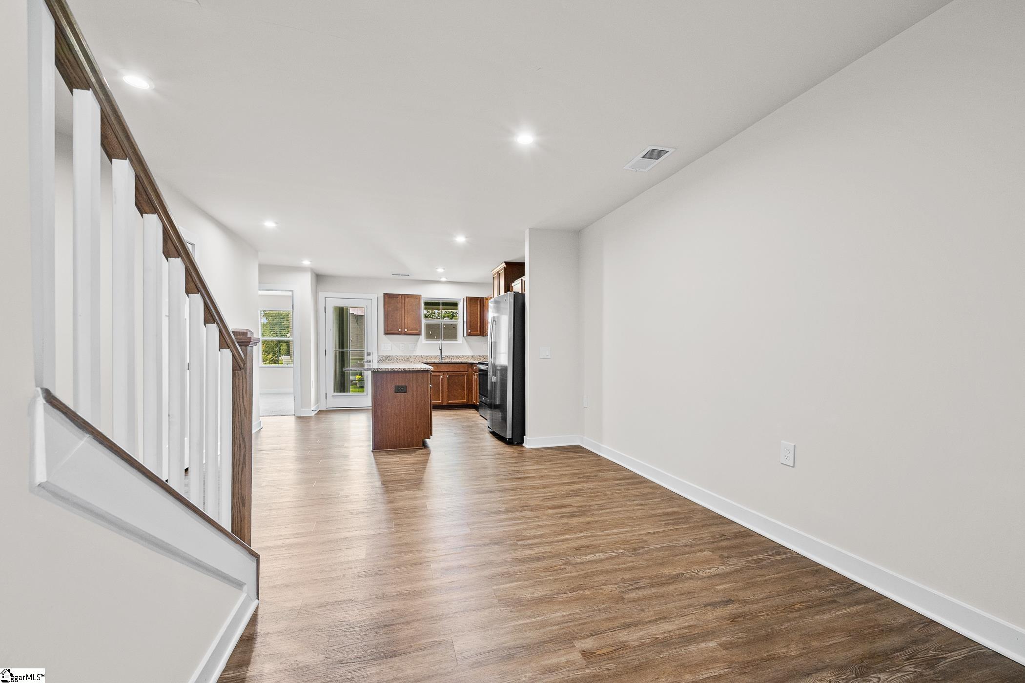 603 Cresslyn Court Property Photo 11